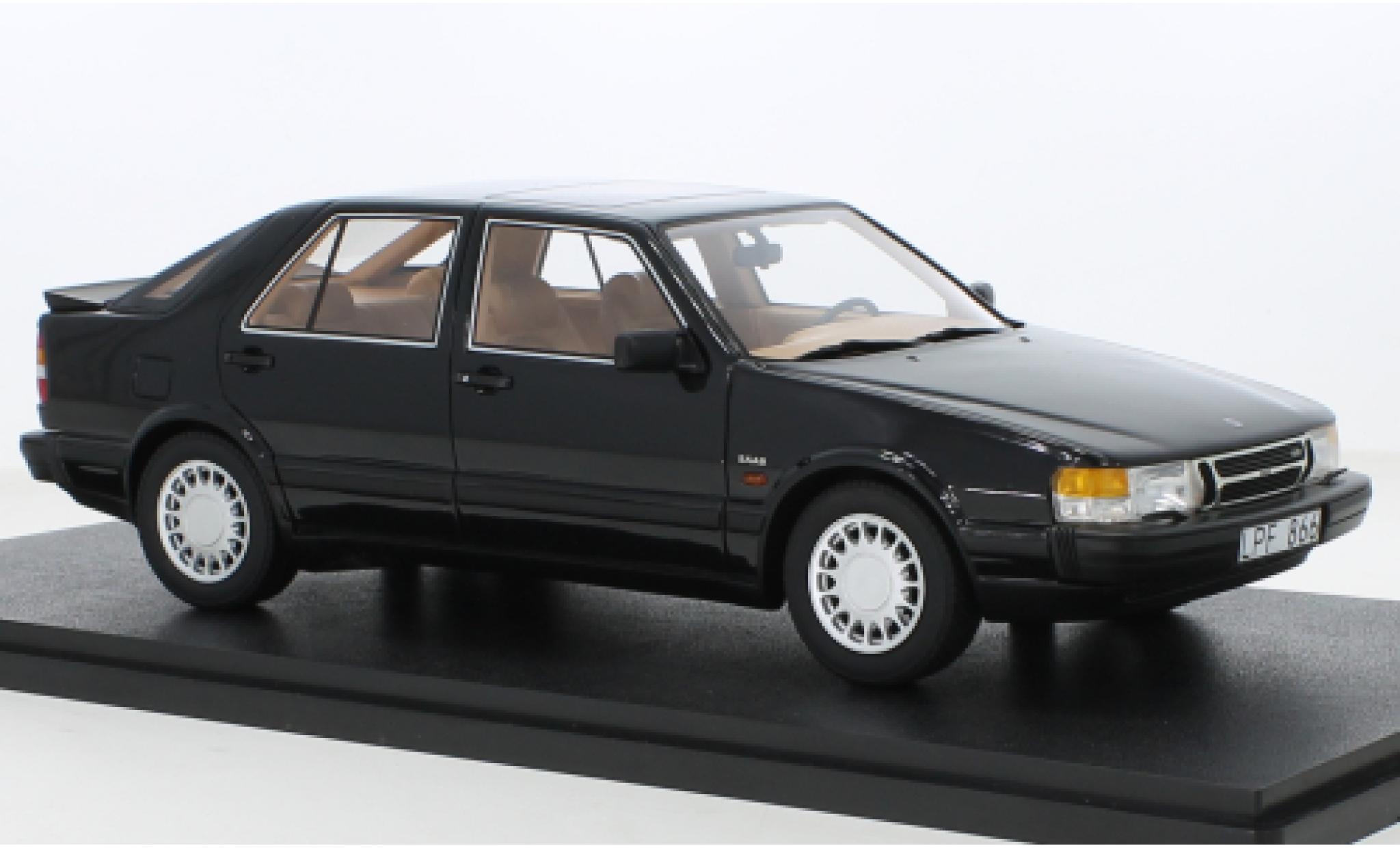 Saab 9000 1/18 Cult Scale Models Turbo nero 1985 modellino in miniatura