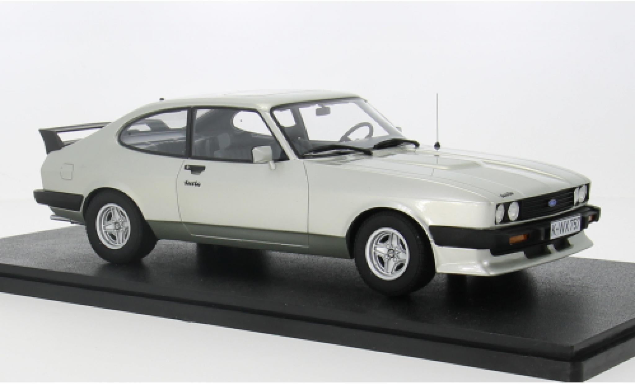 Ford Capri 1/18 Cult Scale Models 2.8 Turbo silber 1981 1:18 modellino in miniatura