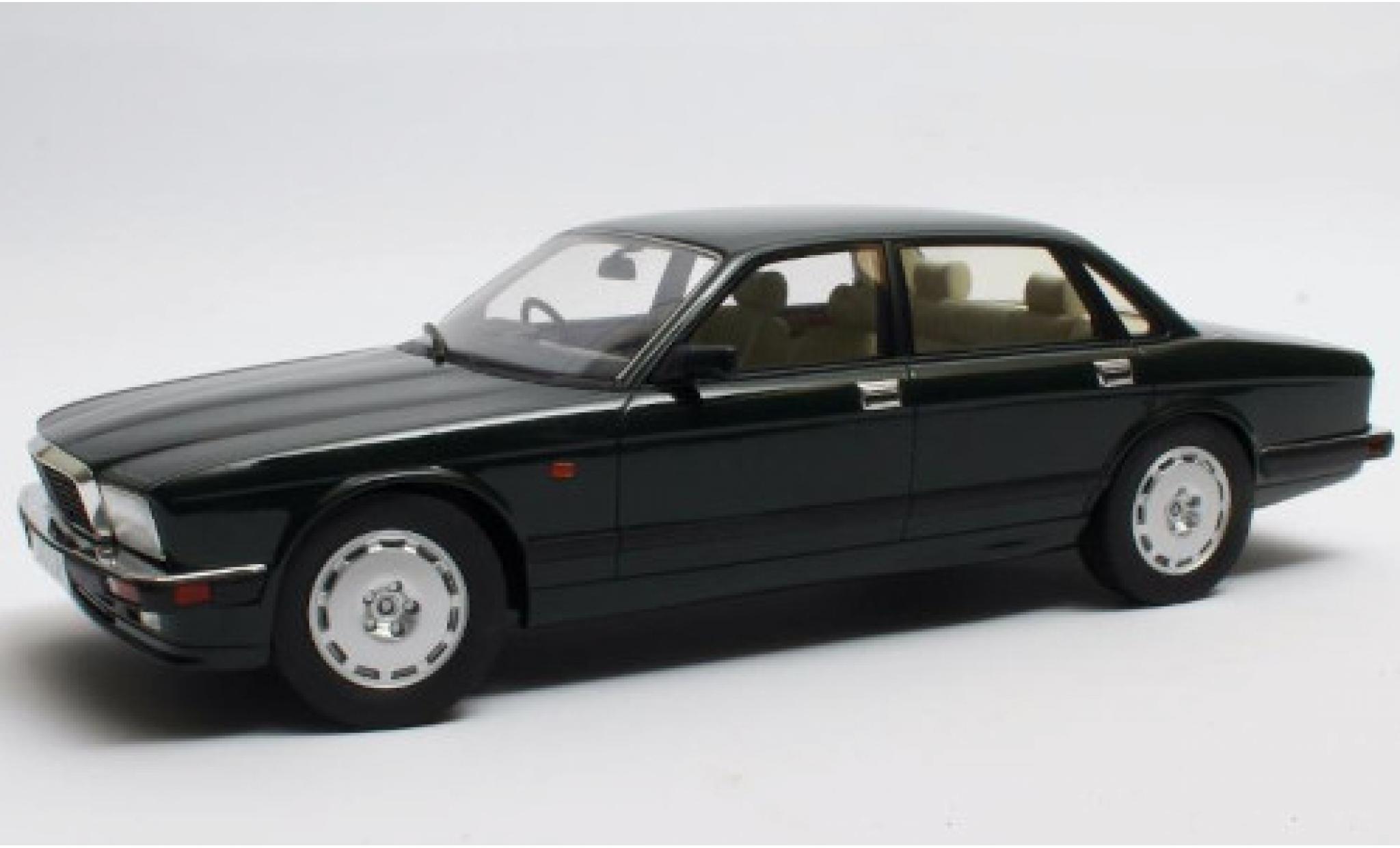 Jaguar XJ 1/18 Cult Scale Models R (40) verde RHD 1990 modellino in miniatura