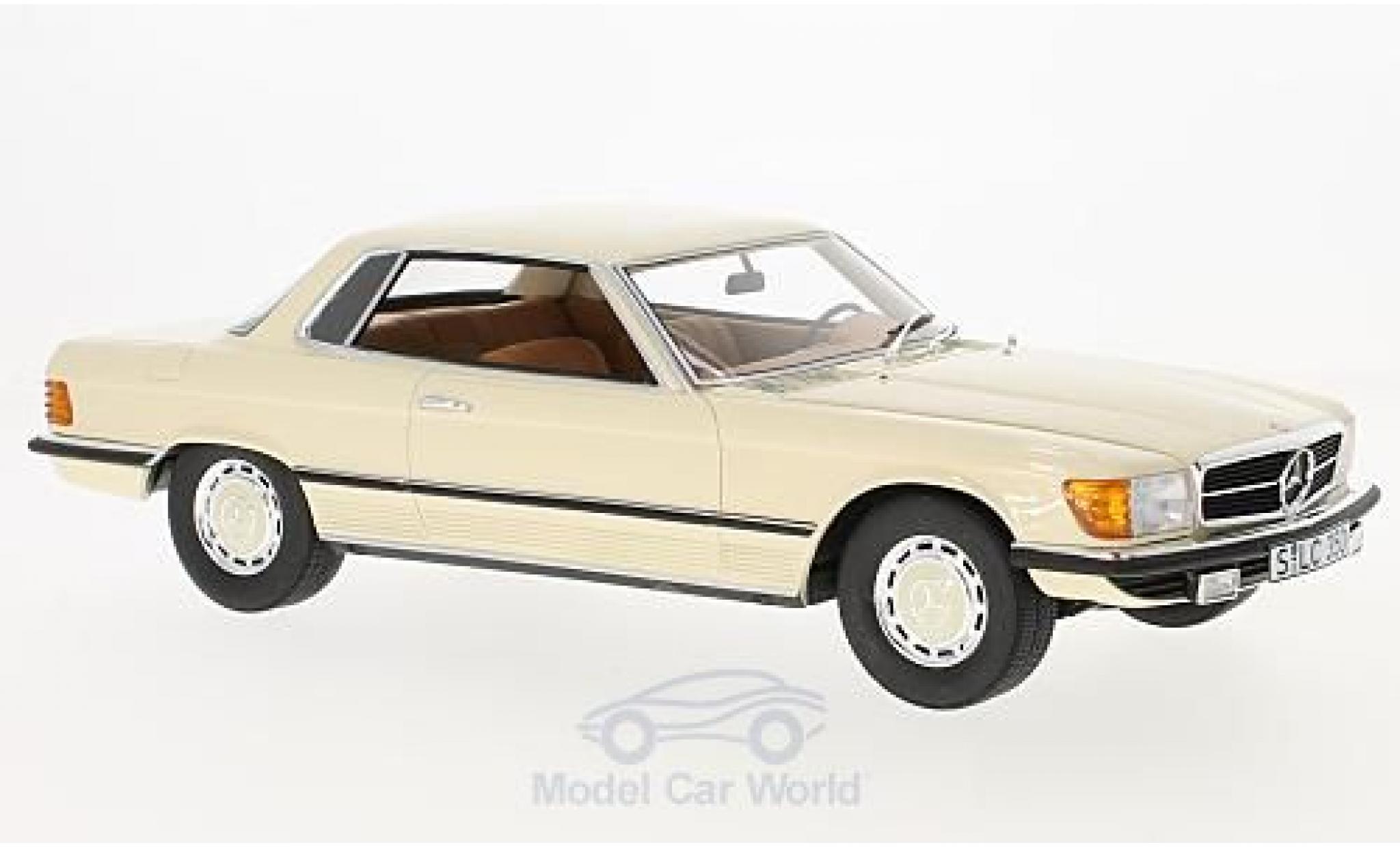 Mercedes 350 1/18 Cult Scale Models SLC (C107) beige 1973 modellino in miniatura