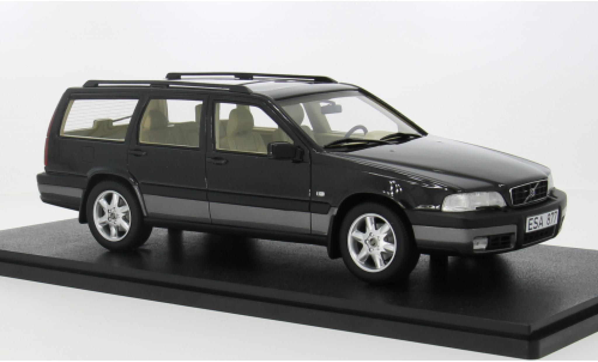 Volvo V70 1/18 Cult Scale Models XC schwarz 1996 1:18 modellino in miniatura