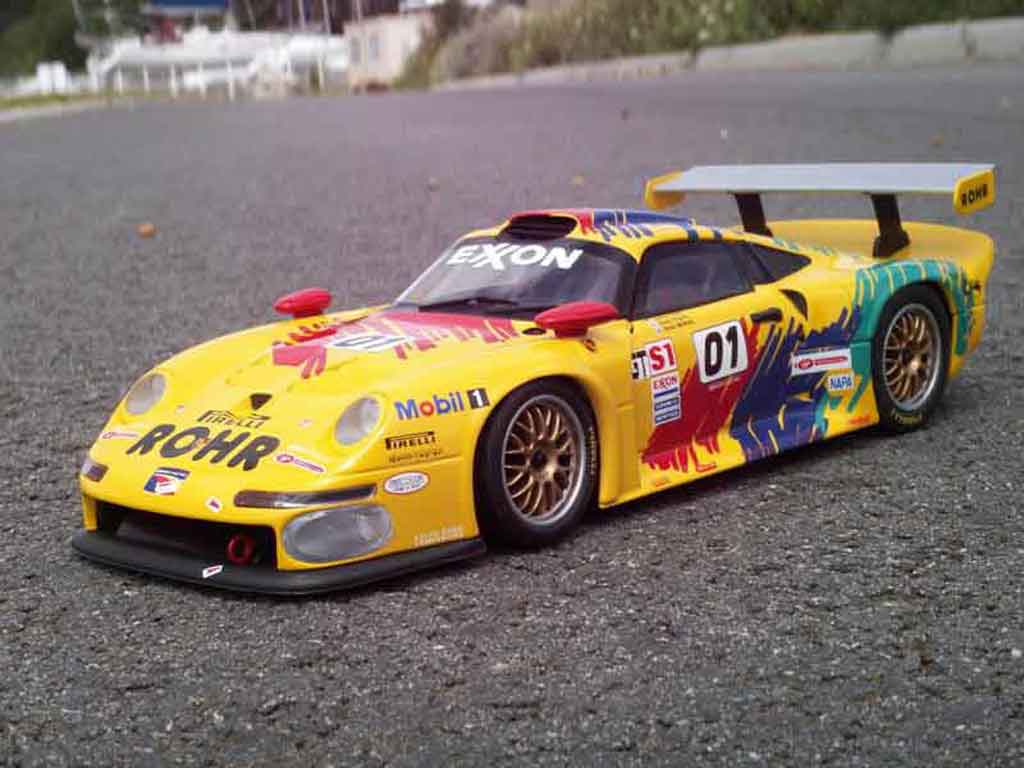 Porsche 993 GT1 1/18 Ut Models GT1 rvo 97 #01 rohr modellino in miniatura