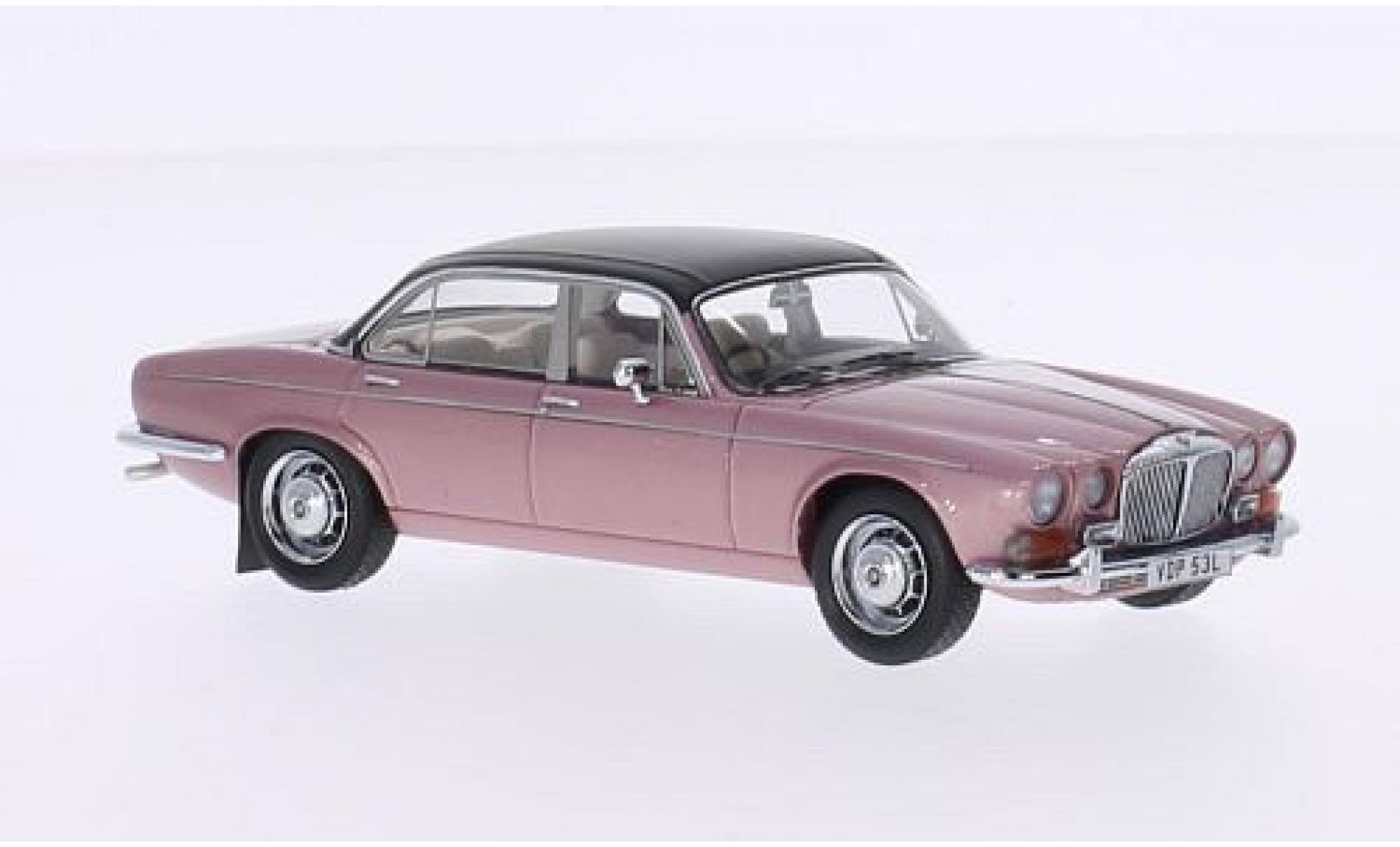 Daimler Double Six 1/43 Matrix Van rosa 1:43 modellino in miniatura