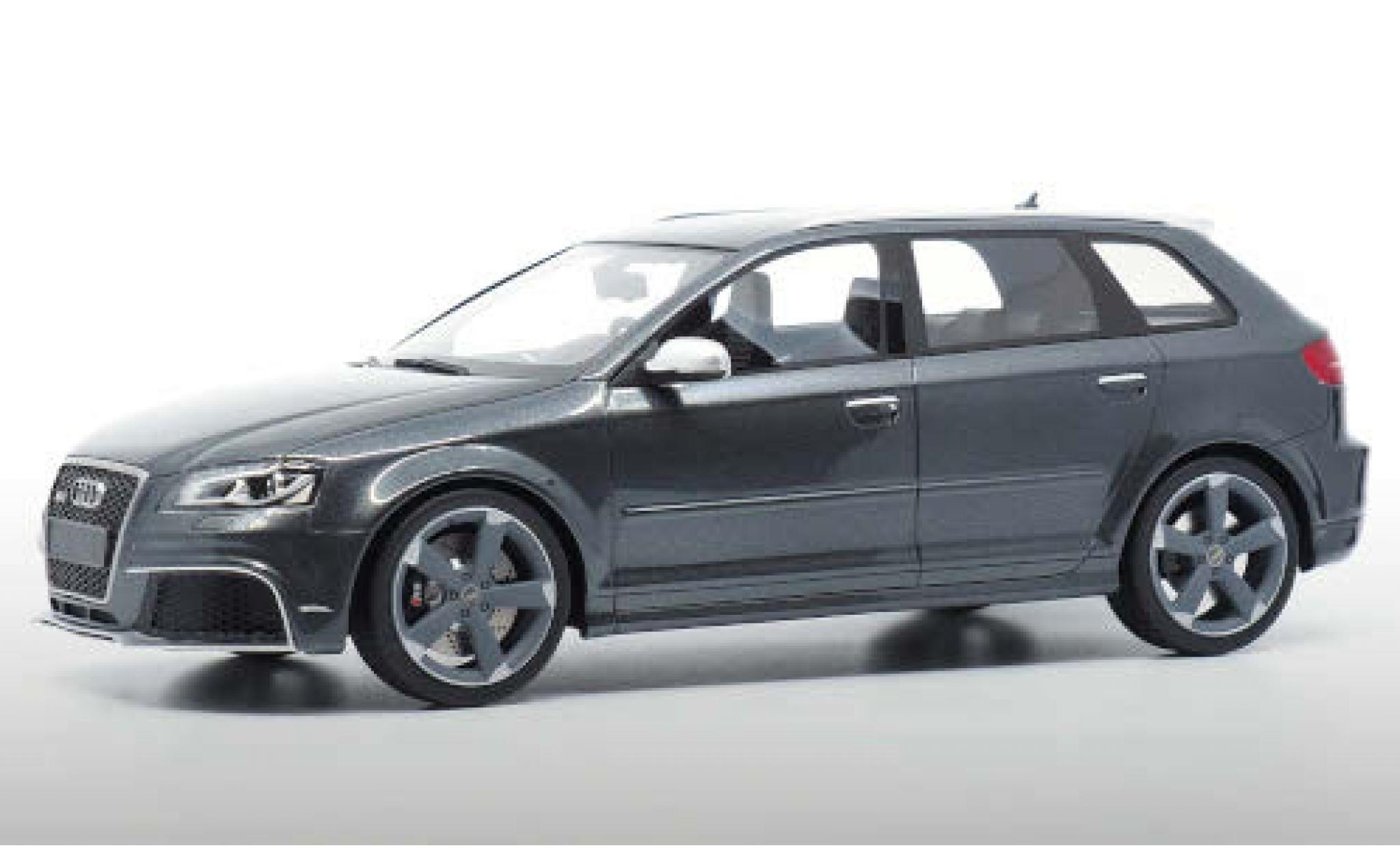 Audi RS3 1/18 DNA Collectibles Sportback (8P) metallico grigio 2011 modellino in miniatura