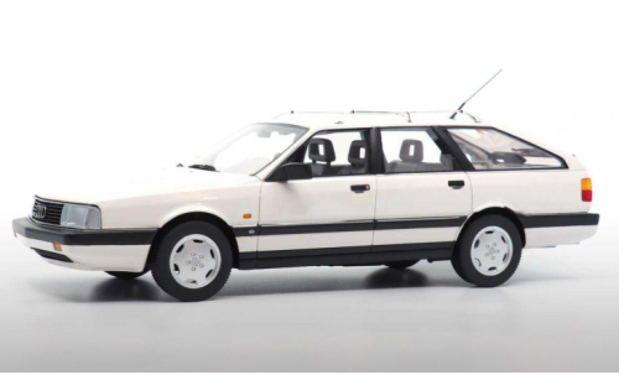 Audi 200 1/18 DNA Collectibles Avant 20V quattro metallise bianco 1991 modellino in miniatura