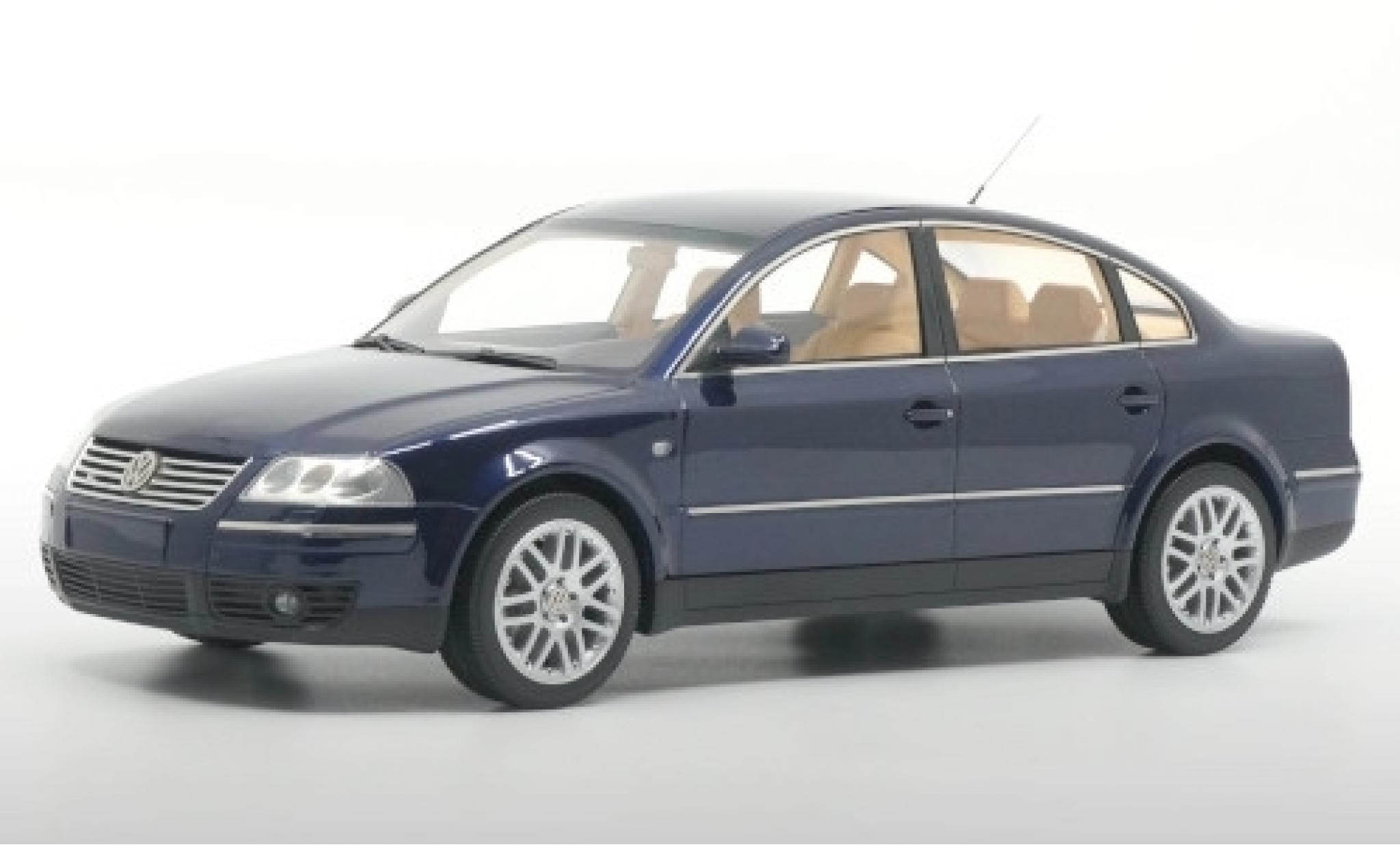Volkswagen Passat 1/18 DNA Collectibles (B5 GP) W8 4Motion blu 2001 modellino in miniatura