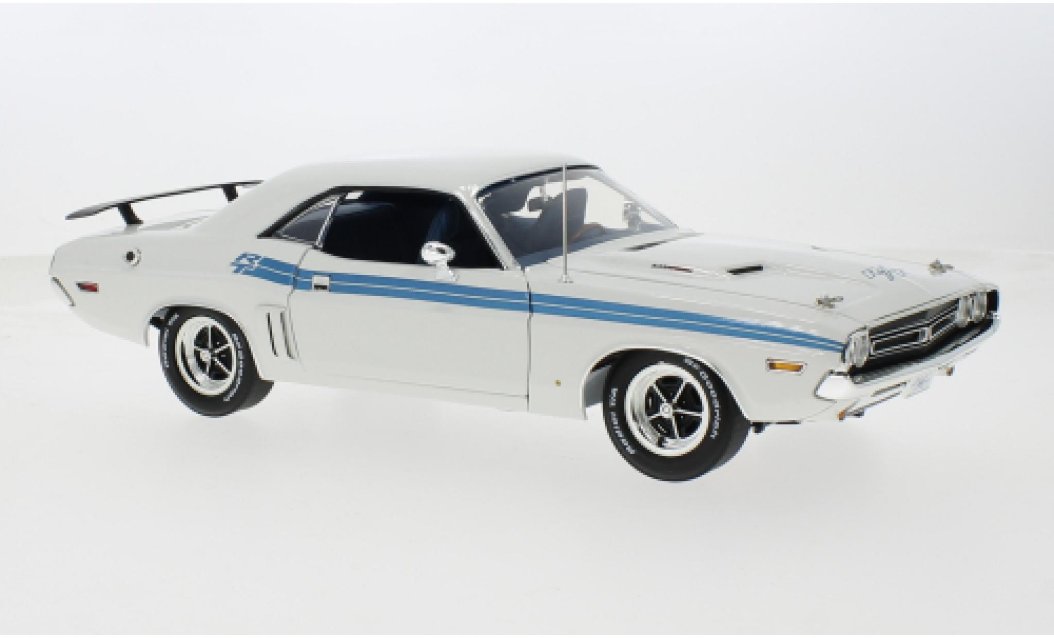 Dodge Challenger 1/18 ACME R/T weiss 1:18 modellino in miniatura