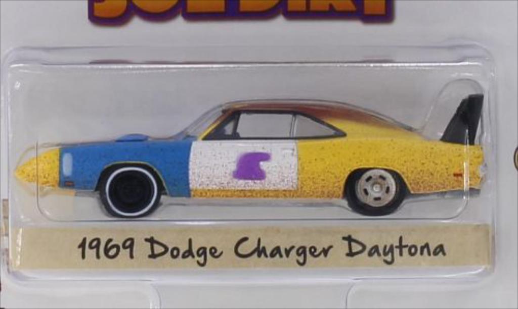 Dodge Charger Daytona 1/64 Greenlight Daytona 1969 modellino in miniatura