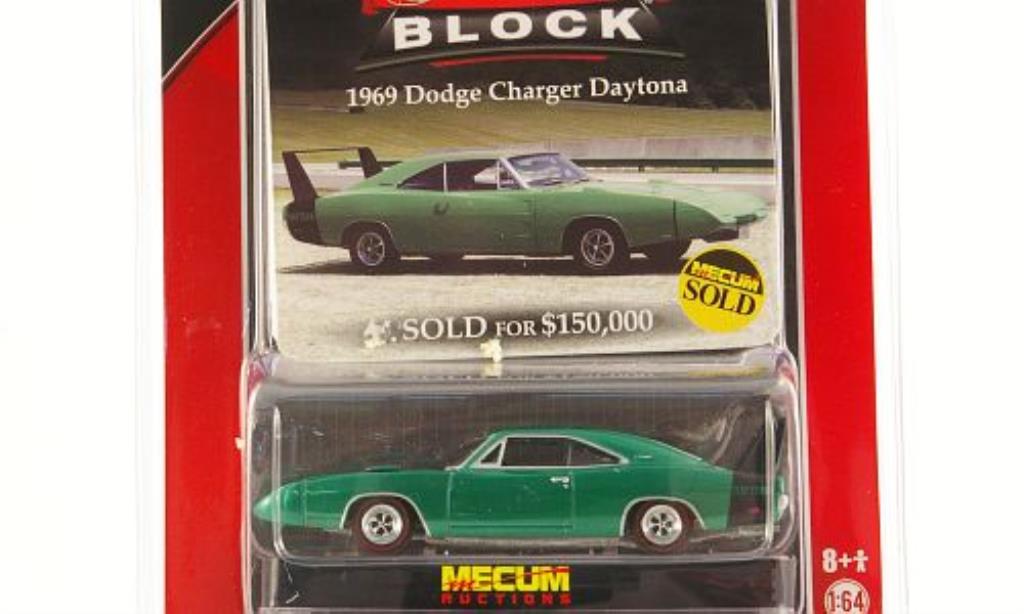 Dodge Charger Daytona 1/64 Greenlight Daytona grun 1969 modellino in miniatura