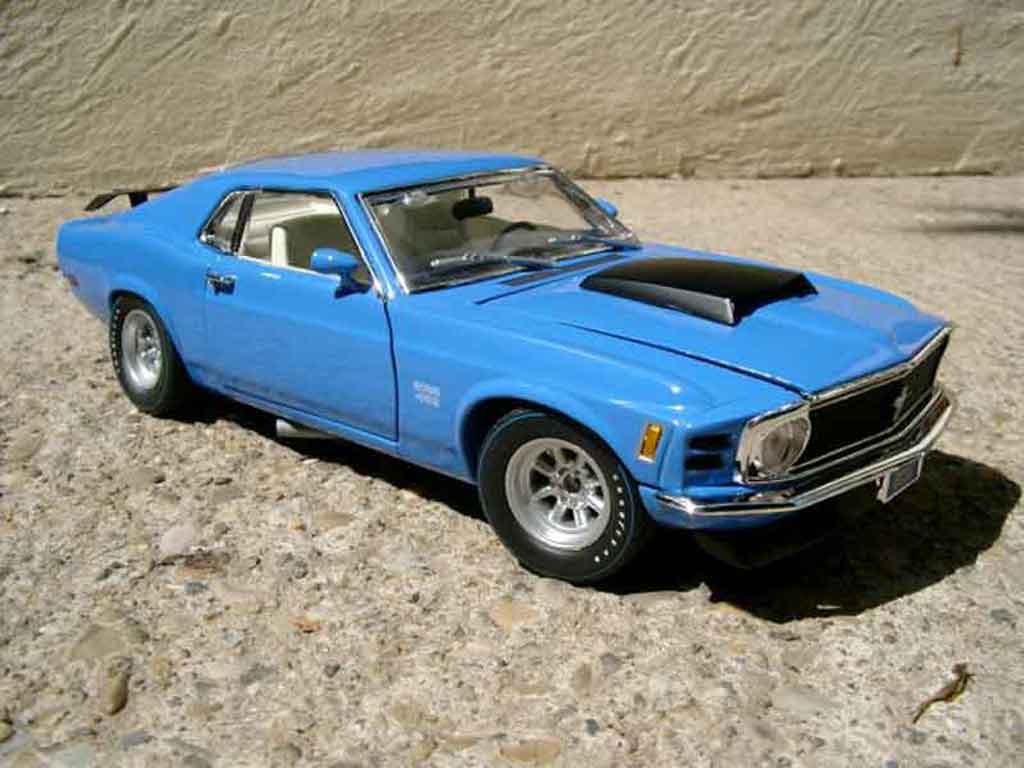 Ford Mustang 1970 1/18 Motormax 1970 boss 429 tuning modellino in miniatura