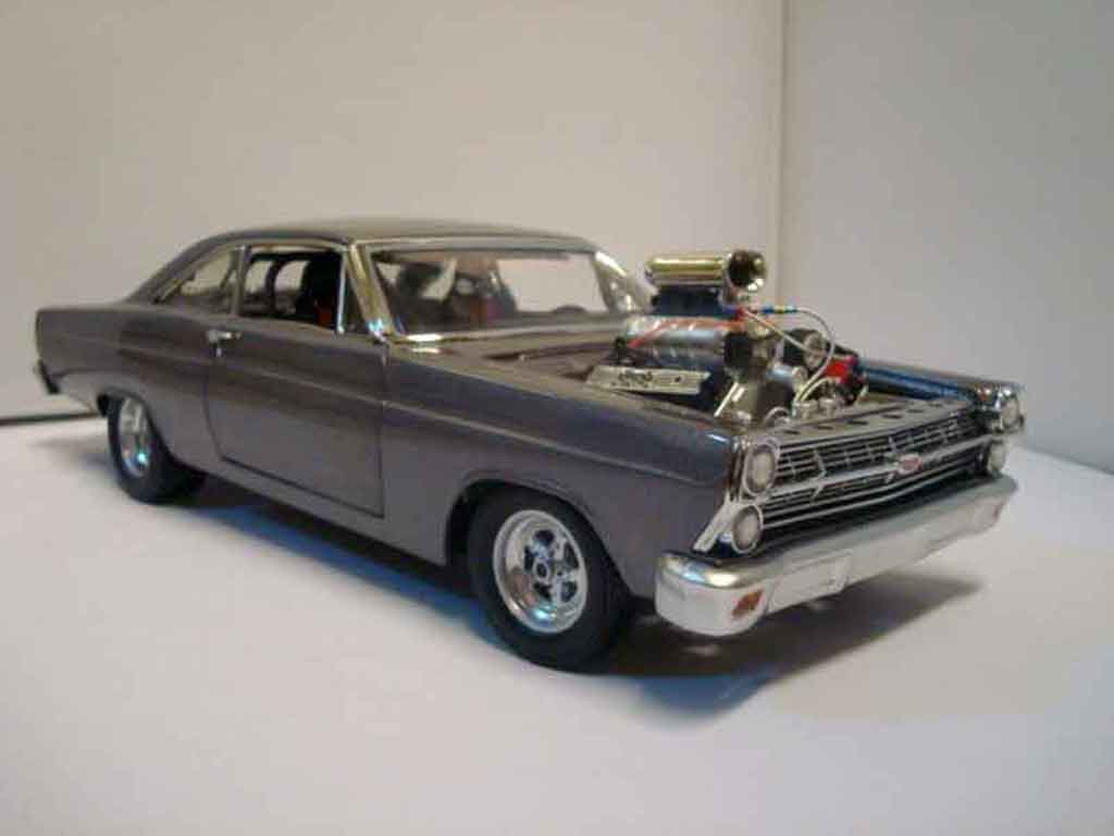 Ford Fairlane 1966 1/18 GMP 1966 427 street machine limited edition nr 817 von 1250 modellino in miniatura