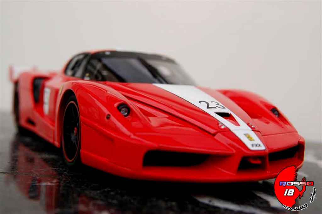 Ferrari Enzo FXX 1/18 Hot Wheels Elite FXX #23 angebarde.com tuning modellino in miniatura