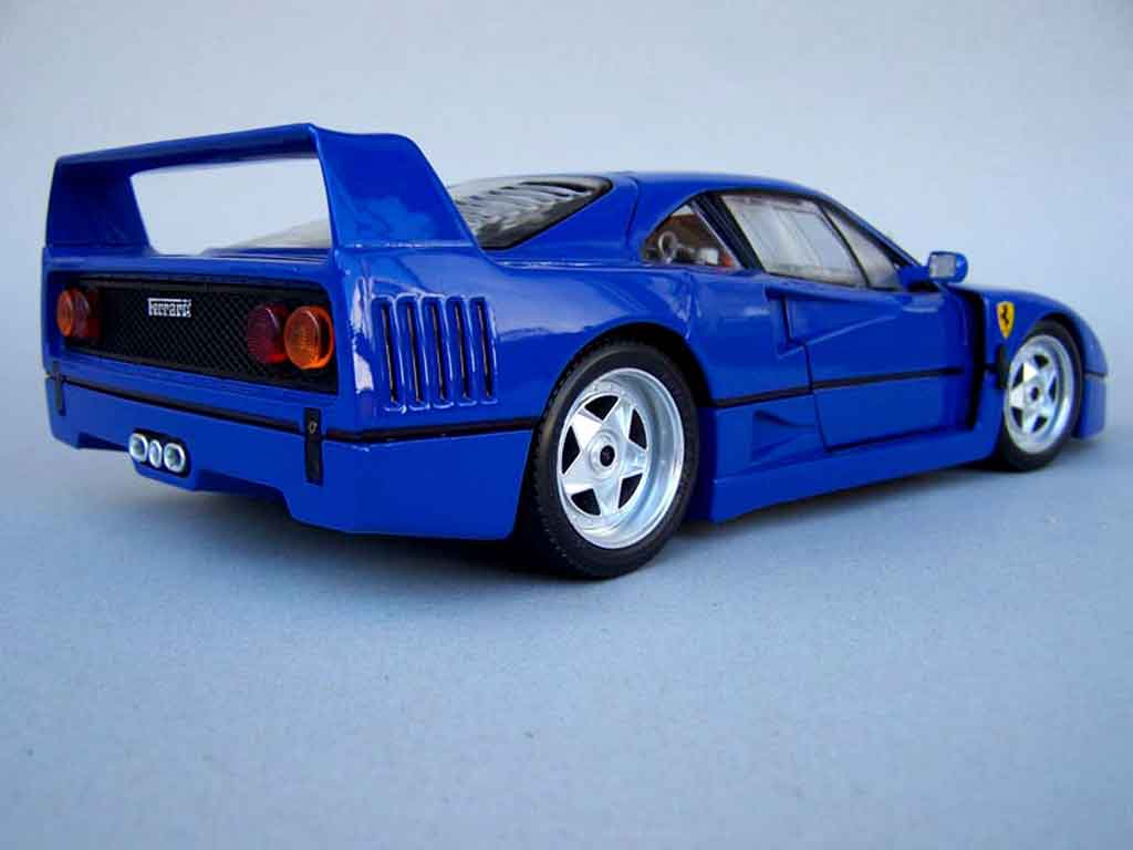 Ferrari F40 1/18 Burago stradale blu rfr sport tuning modellino in miniatura