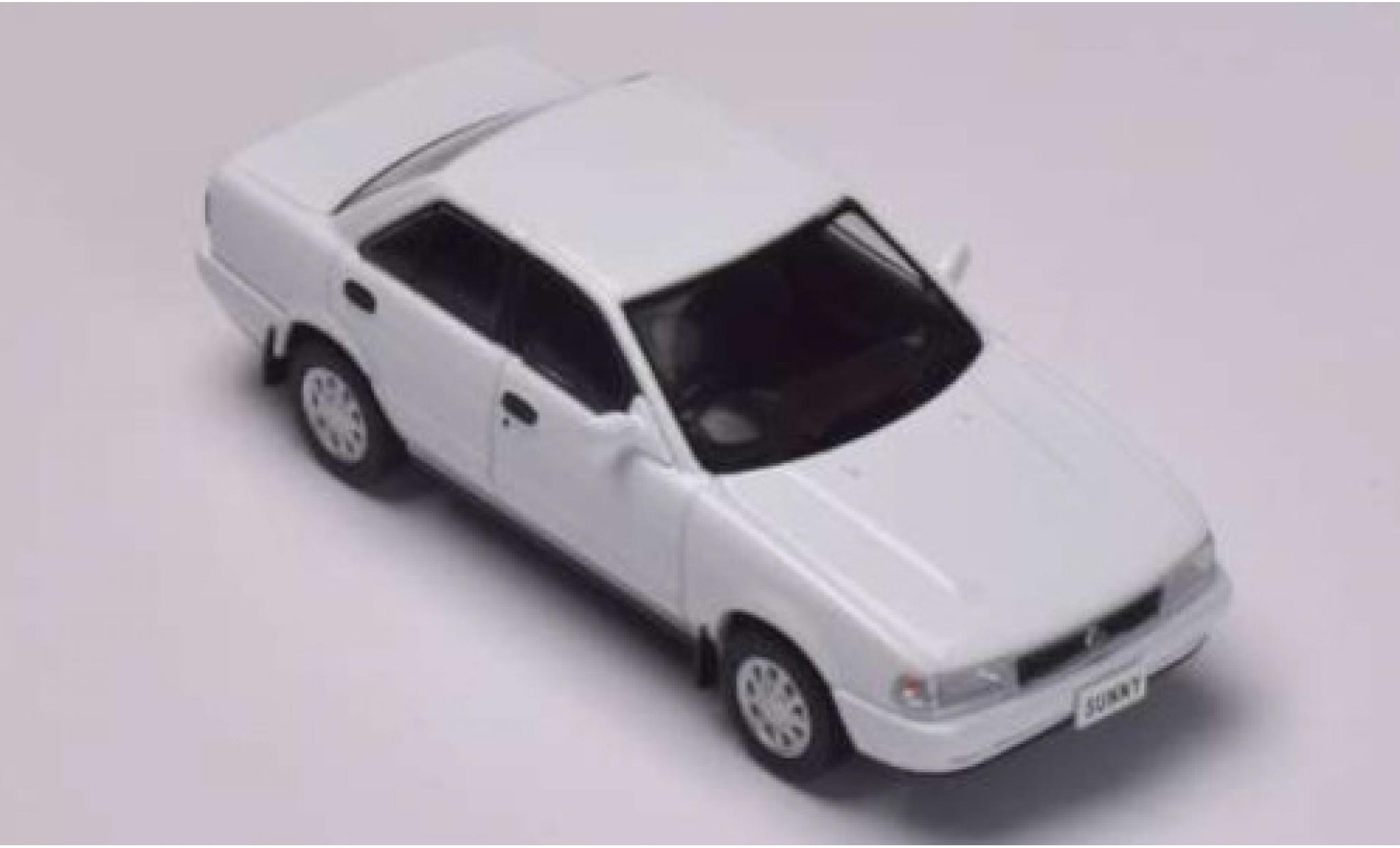Nissan Sunny 1/43 First 43 Models (B13) bianco RHD 1990 modellino in miniatura