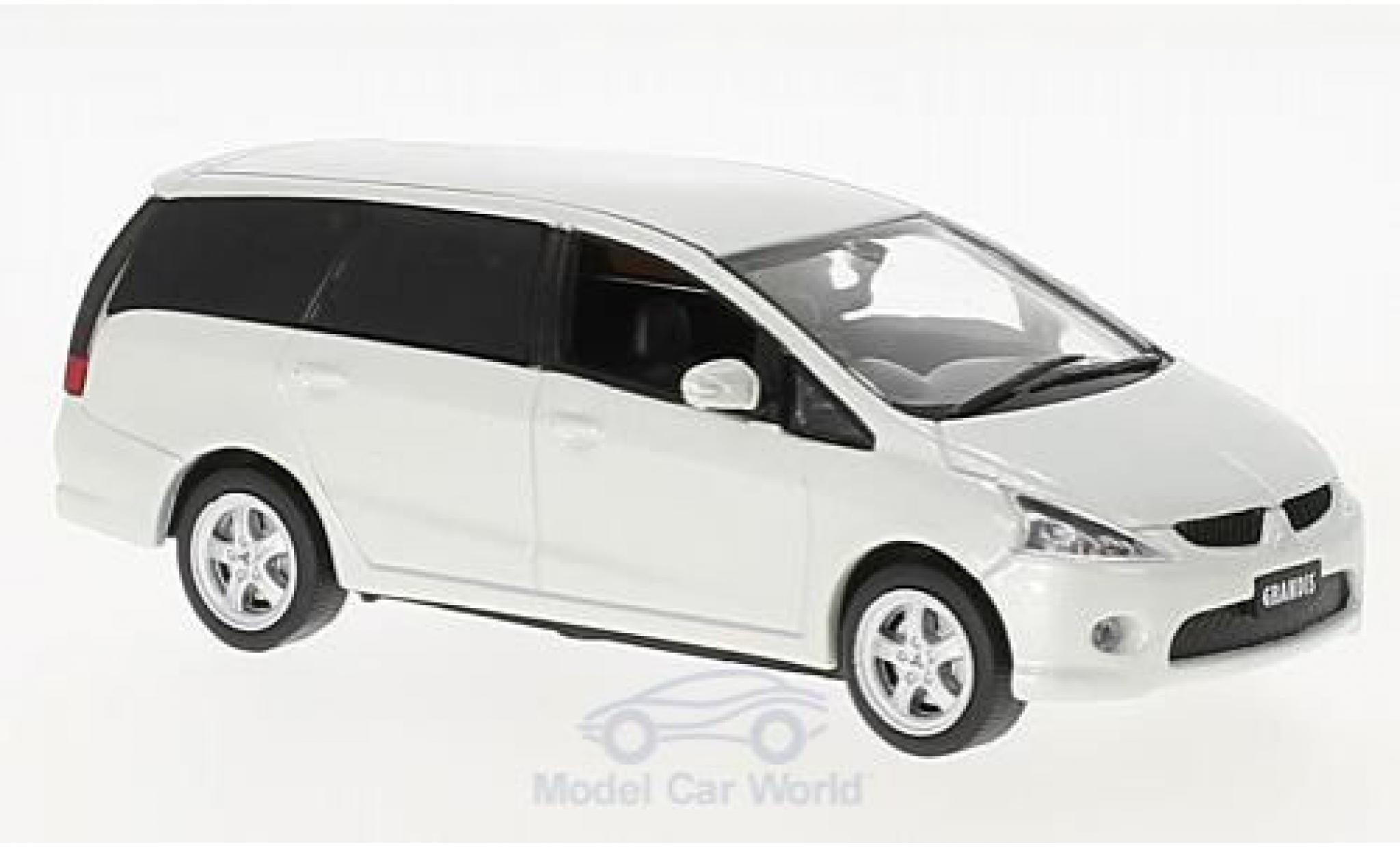 Mitsubishi Grandis 1/43 First 43 Models metallico bianco RHD 2003 modellino in miniatura