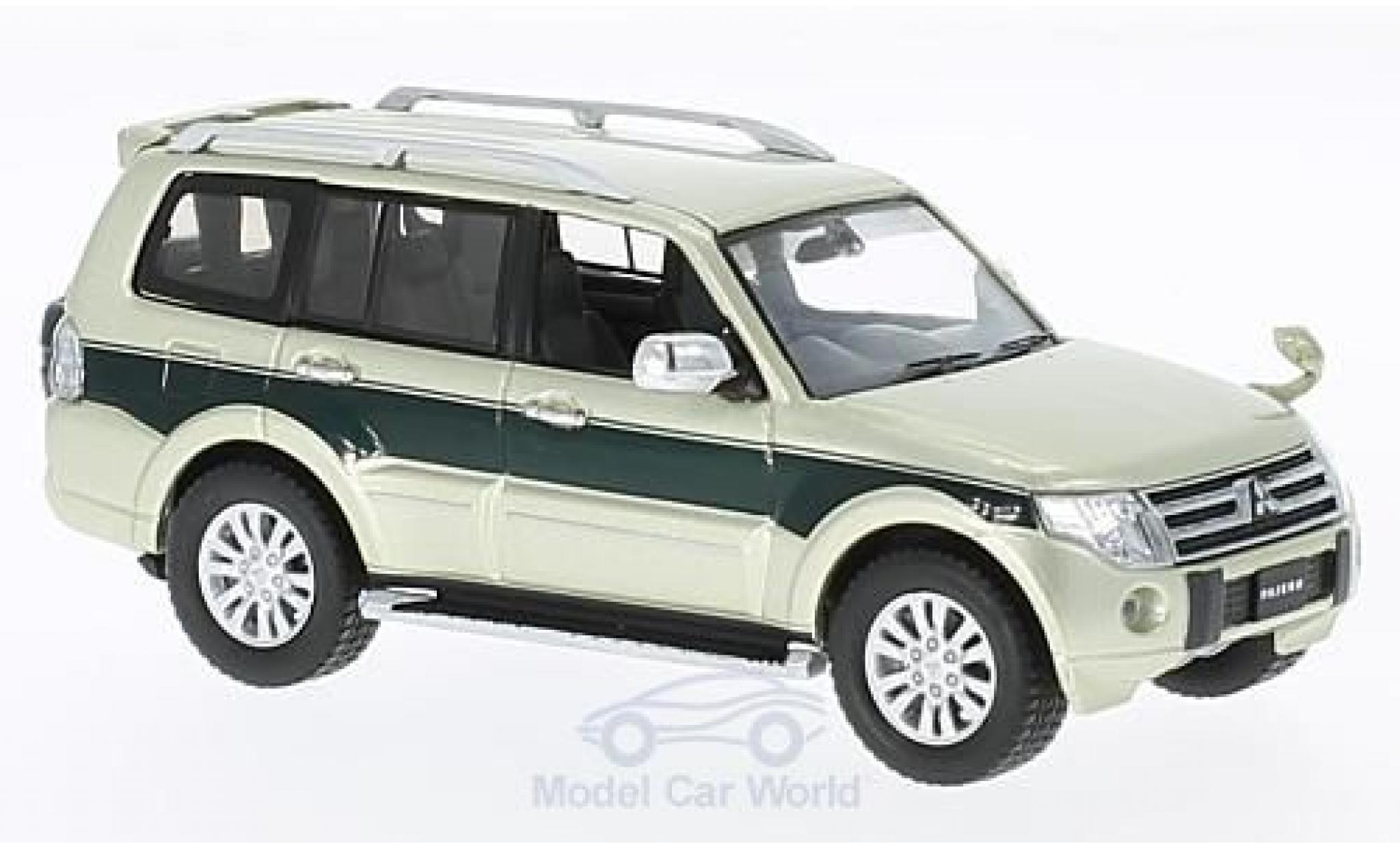 Mitsubishi Pajero 1/43 First 43 Models 4WD metallico verde/verde RHD 2010 modellino in miniatura