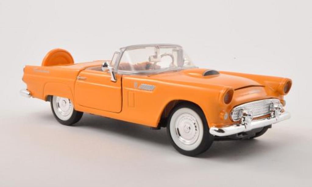 Ford Thunderbird 1/24 Motormax giallo 1956 modellino in miniatura