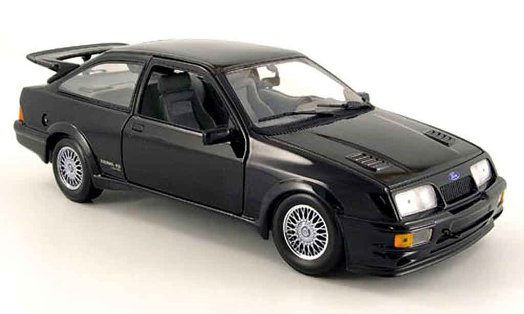 Ford Sierra Cosworth RS 1/18 Minichamps Cosworth RS nero 1988 modellino in miniatura