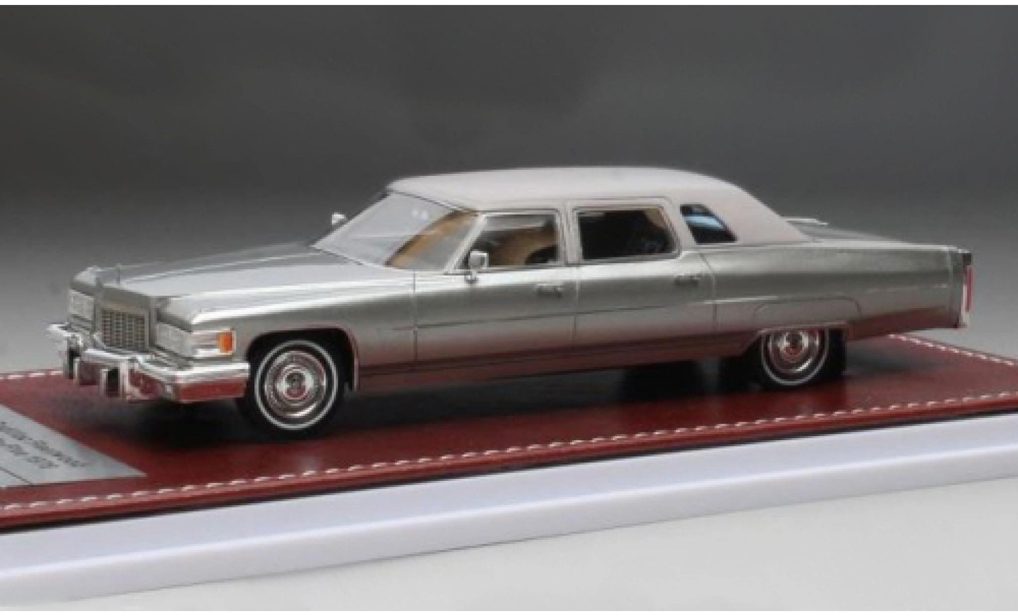 Cadillac Fleetwood 1/43 GIM   Great Iconic Models 75 grigio/matt-grigio 1976 modellino in miniatura