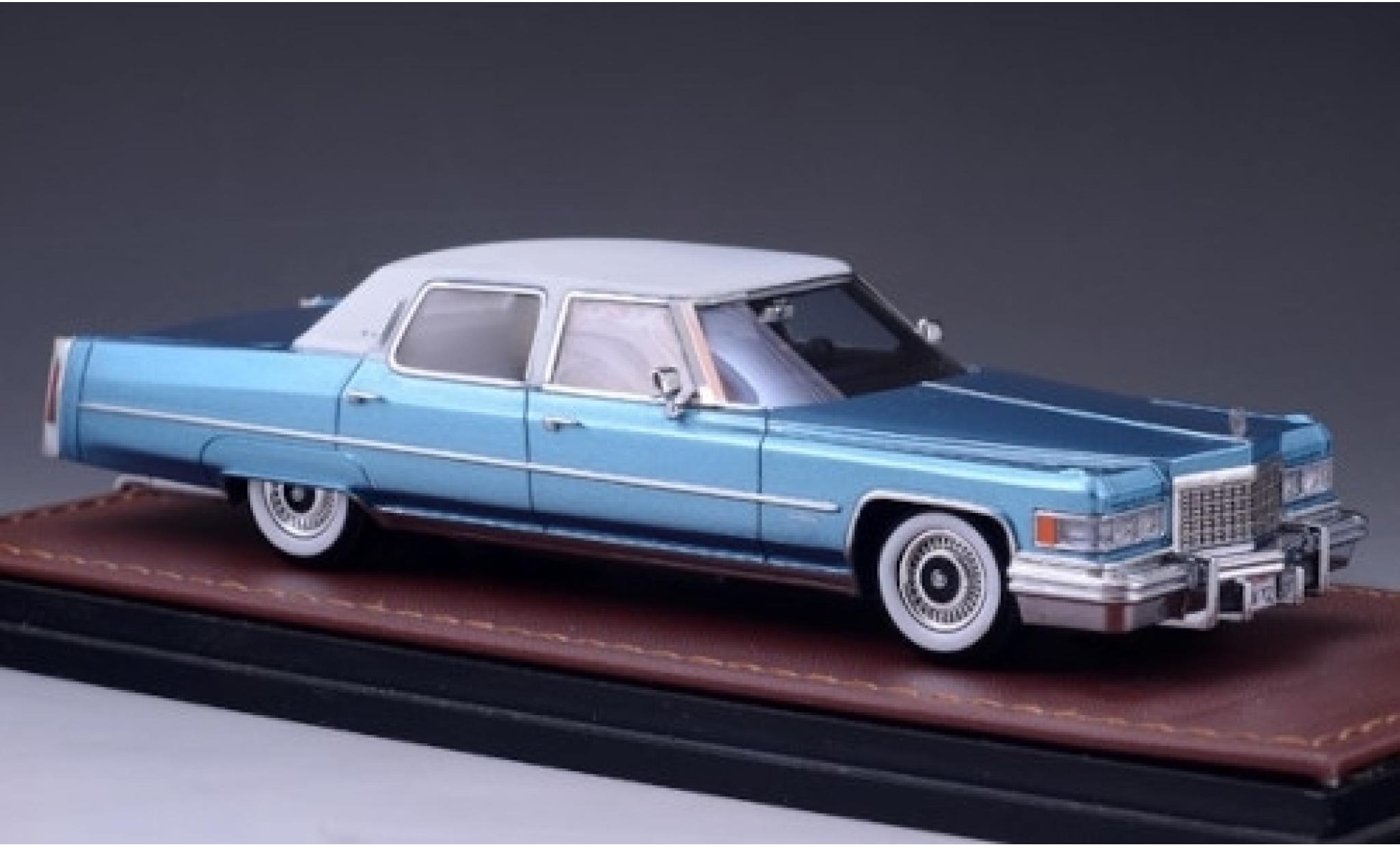 Cadillac Fleetwood 1/43 GLM Brougham metallico blu/bianco 1976 modellino in miniatura