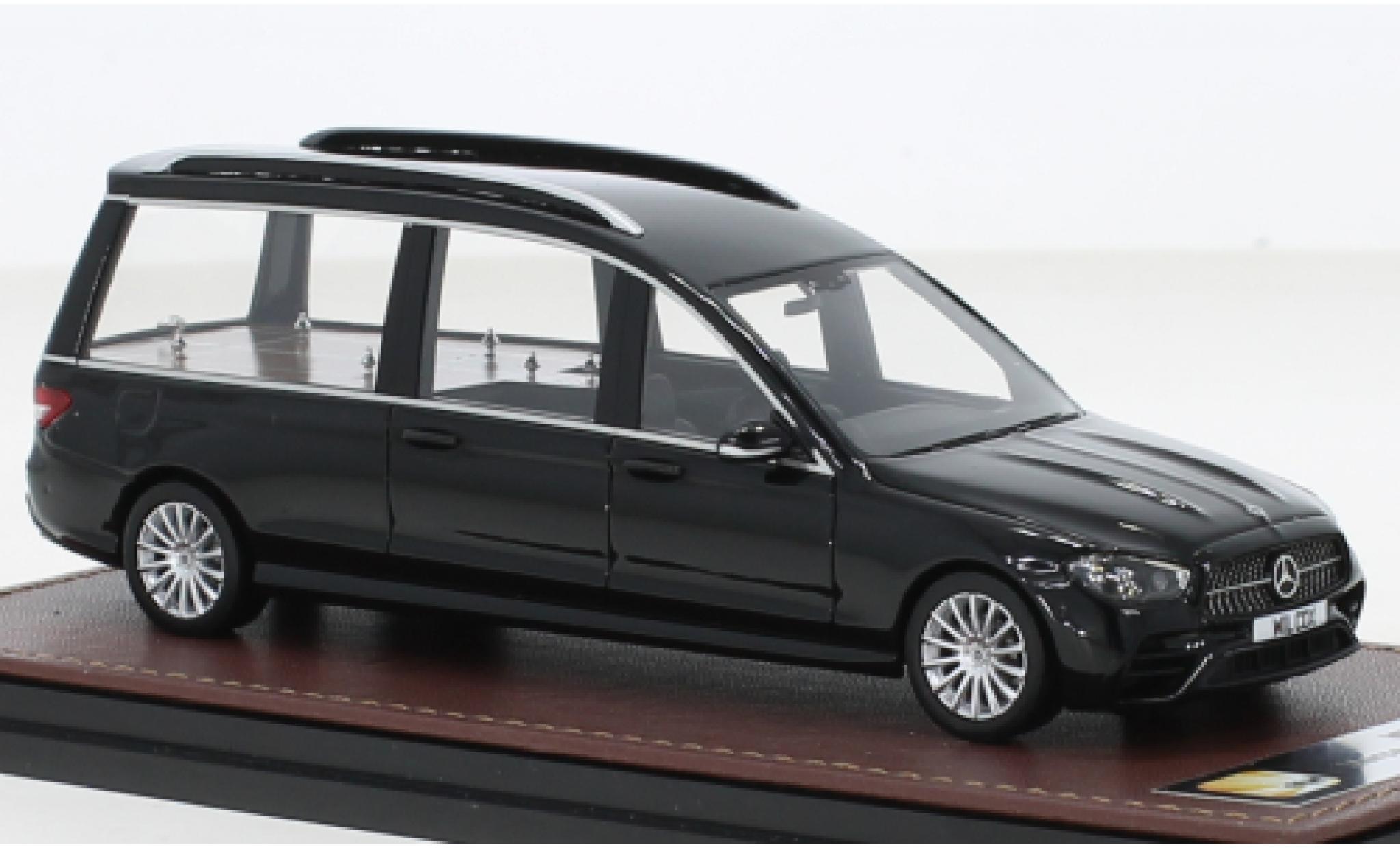Mercedes CLA 1/43 GLM E- Class Wilcox Hearse nero 2022 modellino in miniatura