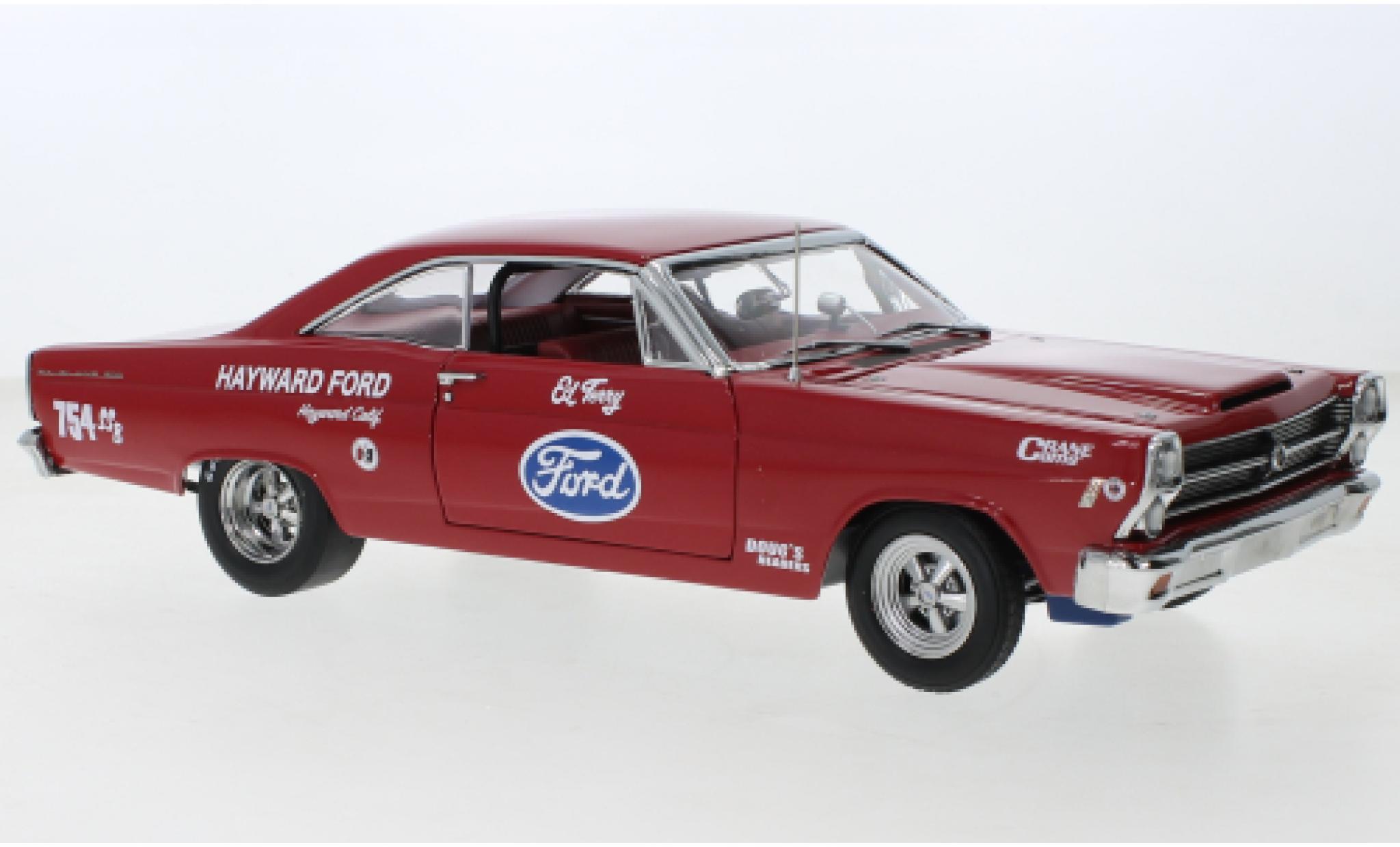 Ford Fairlane 1/18 GMP 427 Prossootype Hayward rosso 1966 modellino in miniatura