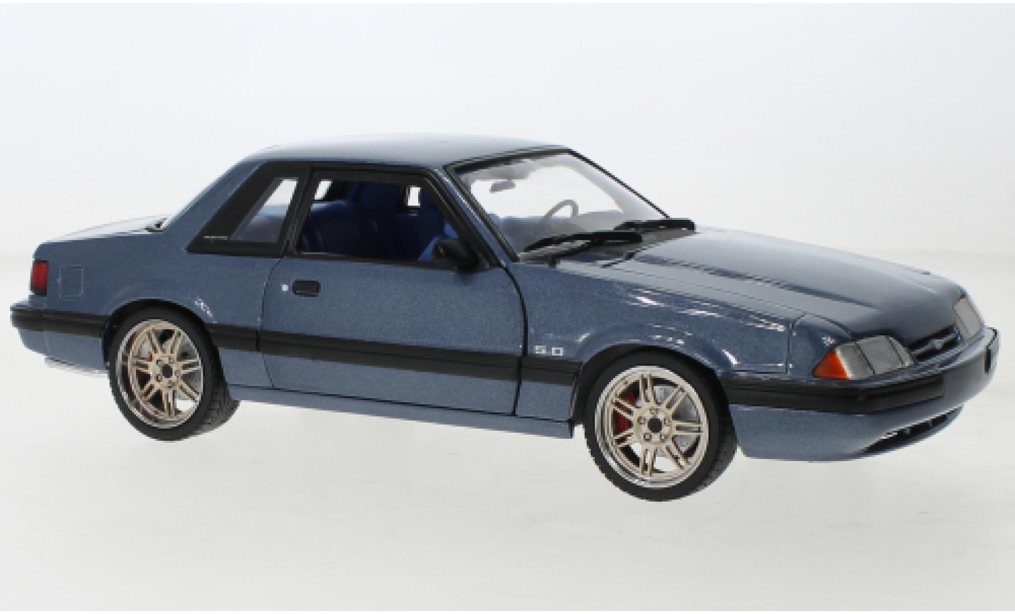 Ford Mustang 1/18 GMP 5.0 LX metallise blu 1989 modellino in miniatura