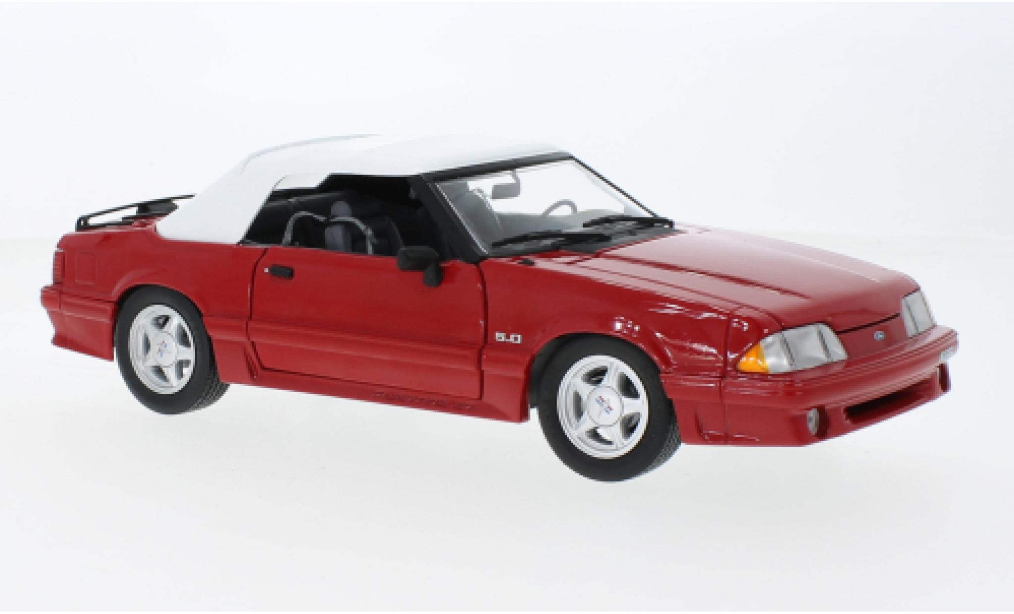 Ford Mustang 1/18 GMP GT Cabriolet rosso/bianco Beverly Hills Cop II 1991 modellino in miniatura