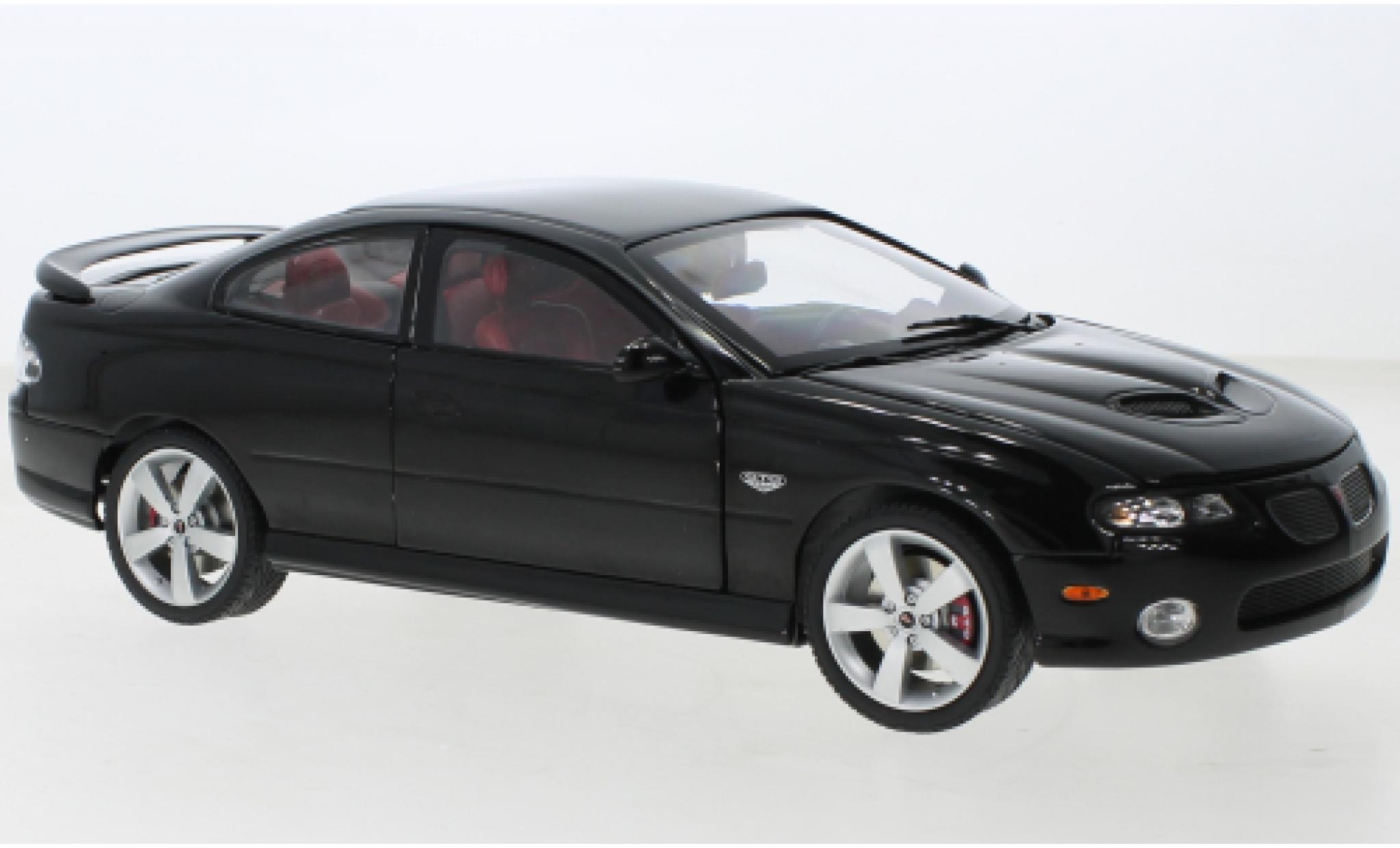 Pontiac GTO 1/18 GMP nero 2006 modellino in miniatura