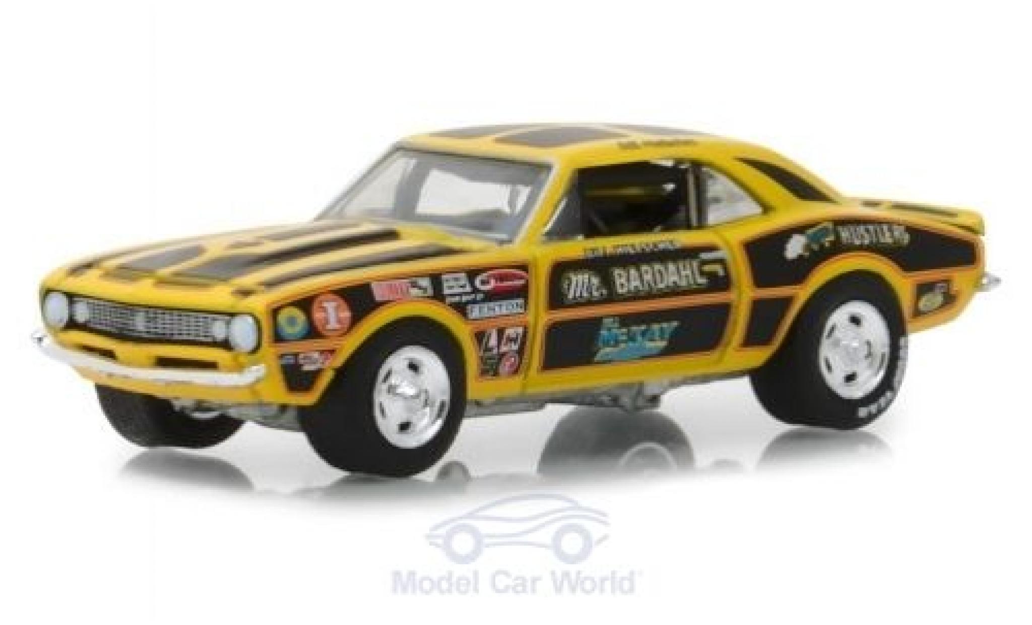 Chevrolet Camaro 1/64 Greenlight 1967 Mr.Bardahl modellino in miniatura