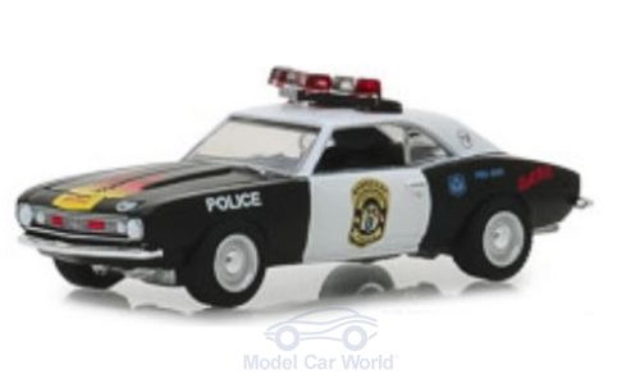 Chevrolet Camaro 1/64 Greenlight Custom Barnegat Township Police Department 1967 modellino in miniatura