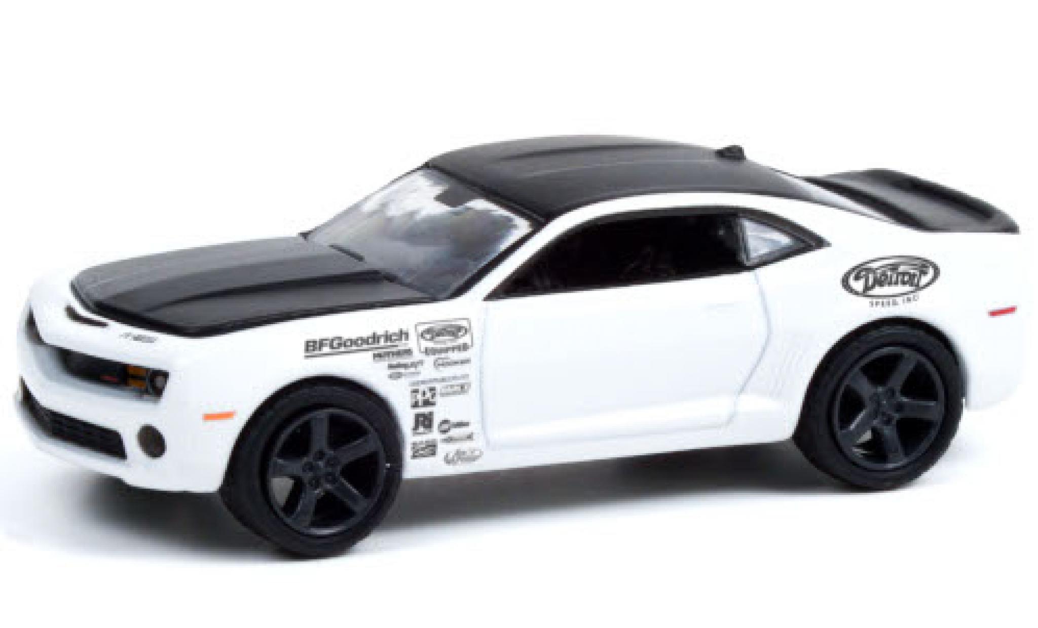 Chevrolet Camaro 1/64 Greenlight Custom Test Car bianco/Dekor 2012 modellino in miniatura