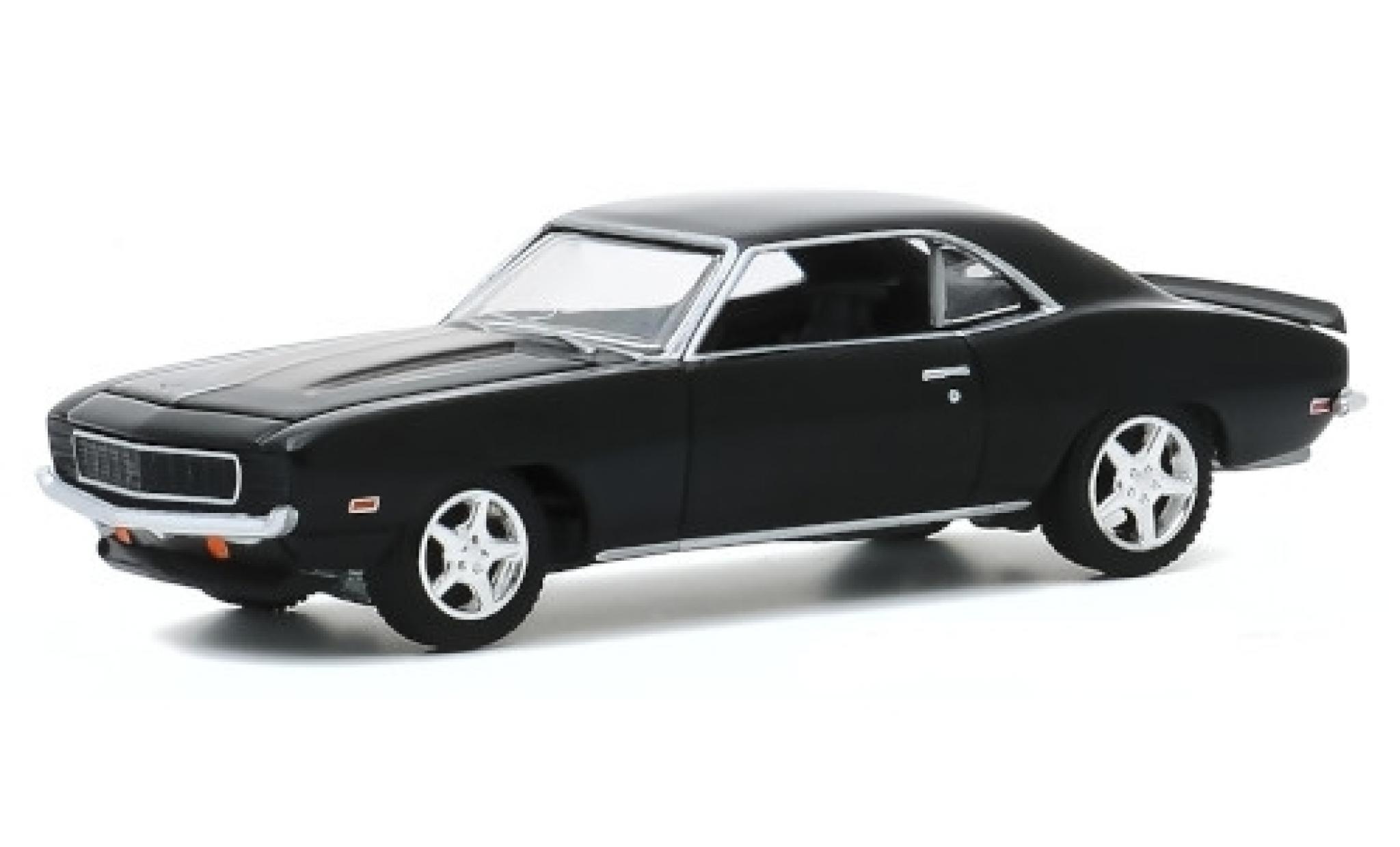 Chevrolet Camaro 1/64 Greenlight Tux nero 1969 modellino in miniatura