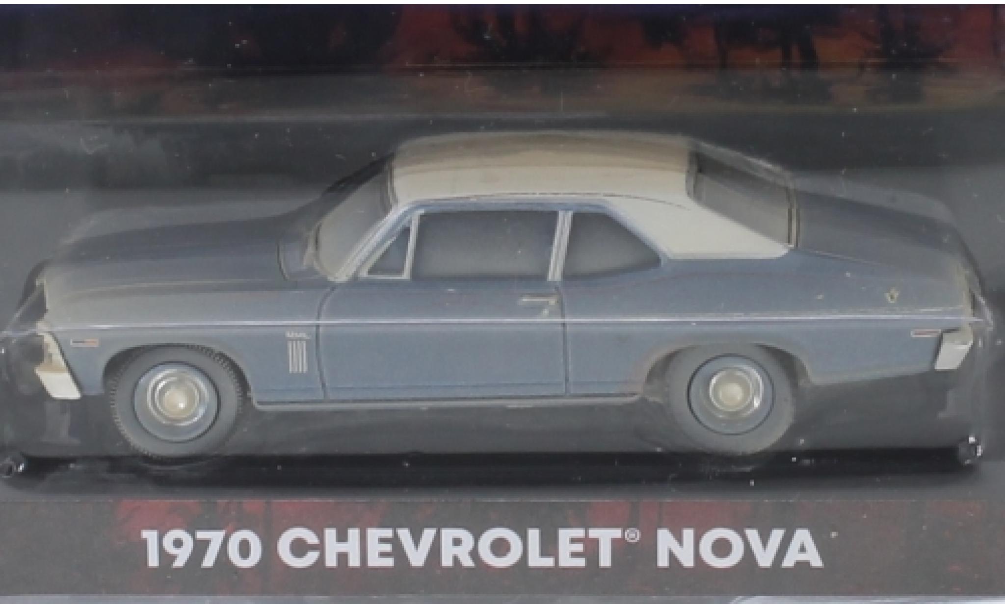 Chevrolet Nova 1/64 Greenlight metallico blu/matt-bianco Beverly Hills Cop 1970 modellino in miniatura