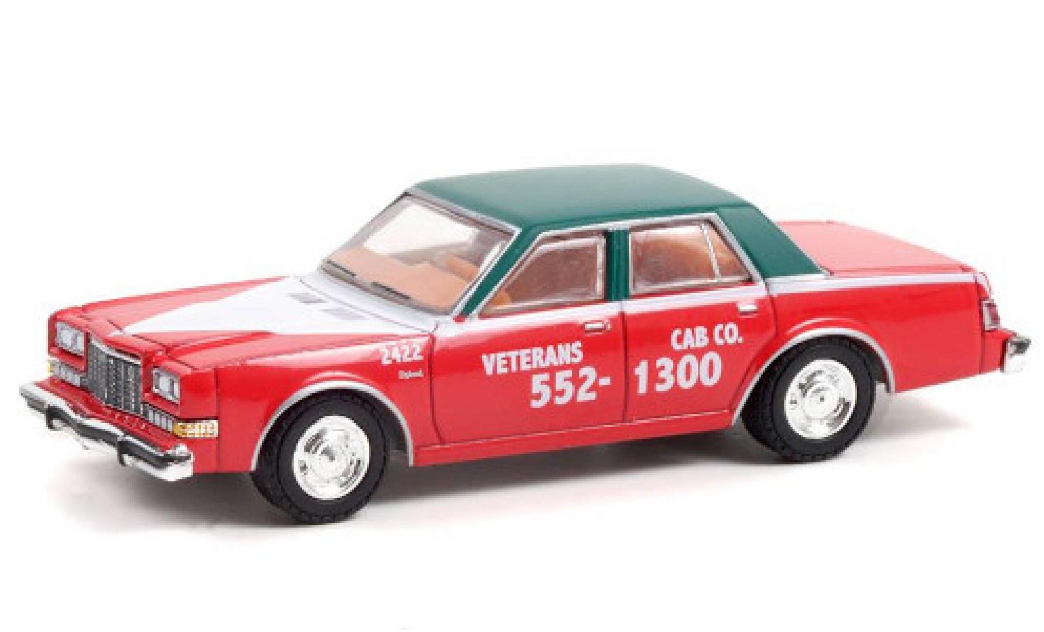 Dodge Diplomat 1/64 Greenlight 1968 Veteran's Cab modellino in miniatura