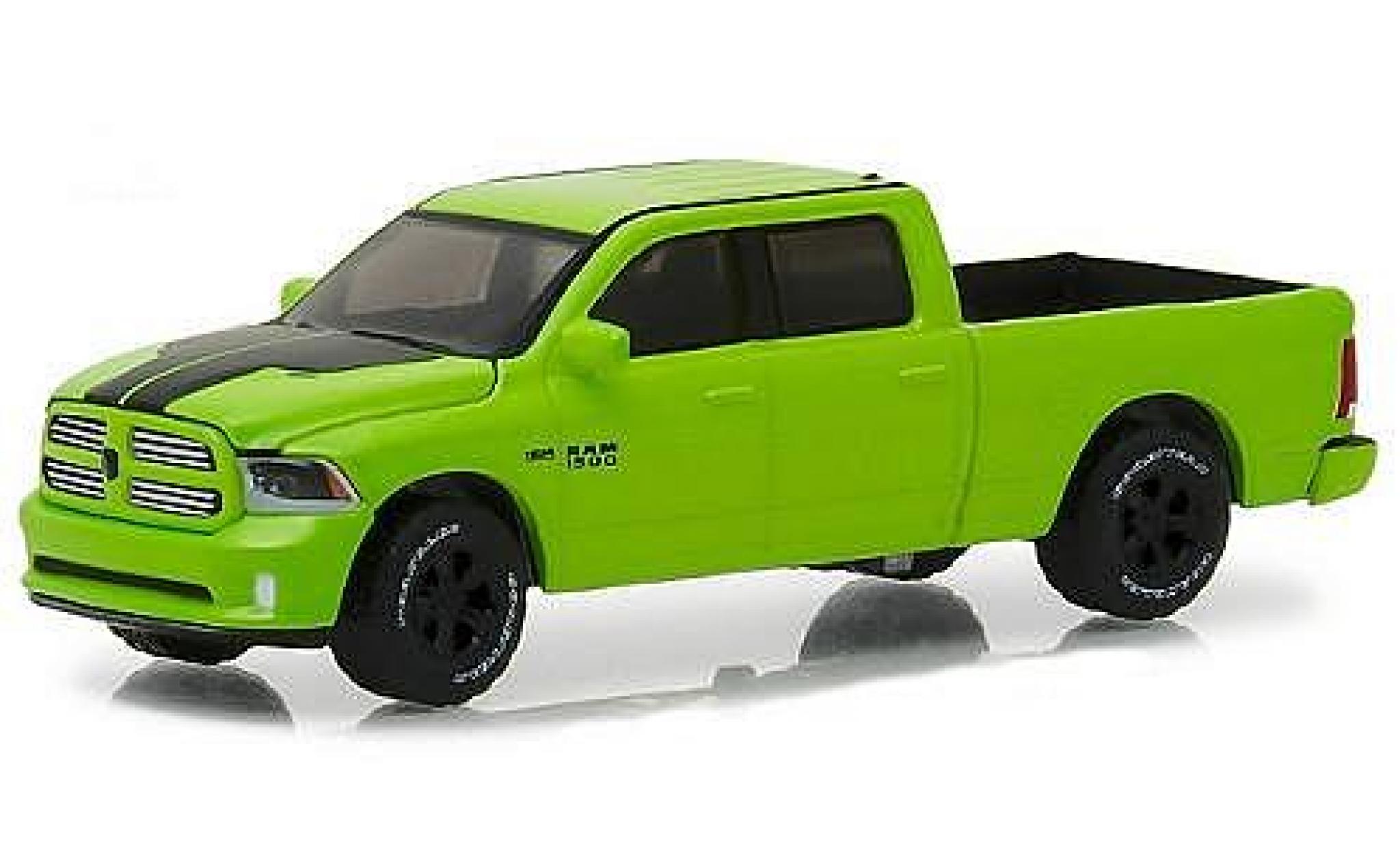 Dodge RAM 1/64 Greenlight Ram 1500 Sport metallico verde 2017 modellino in miniatura