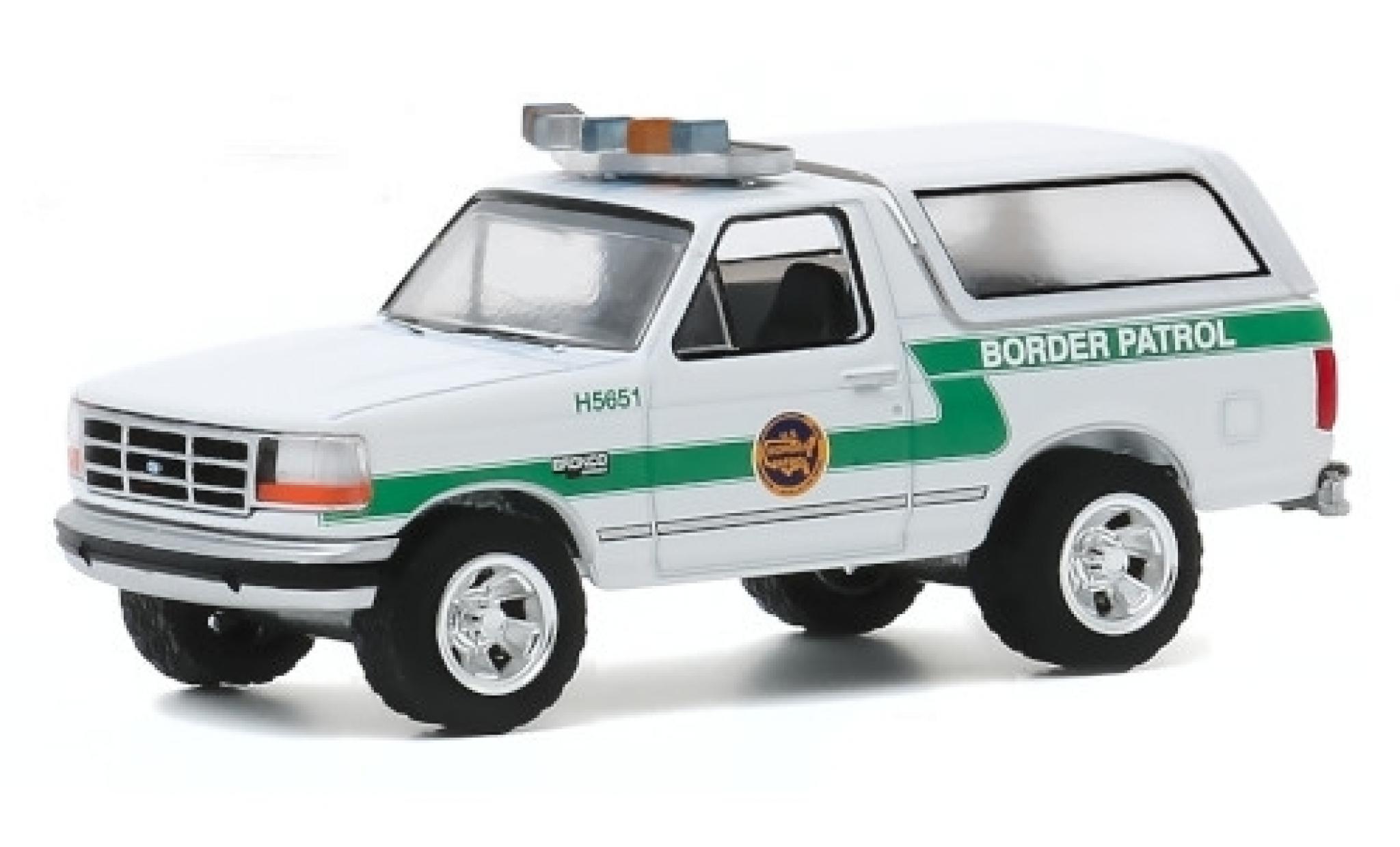 Ford Bronco 1/64 Greenlight U.S. Customs and Border Prossoection 1993 Border Patrol modellino in miniatura