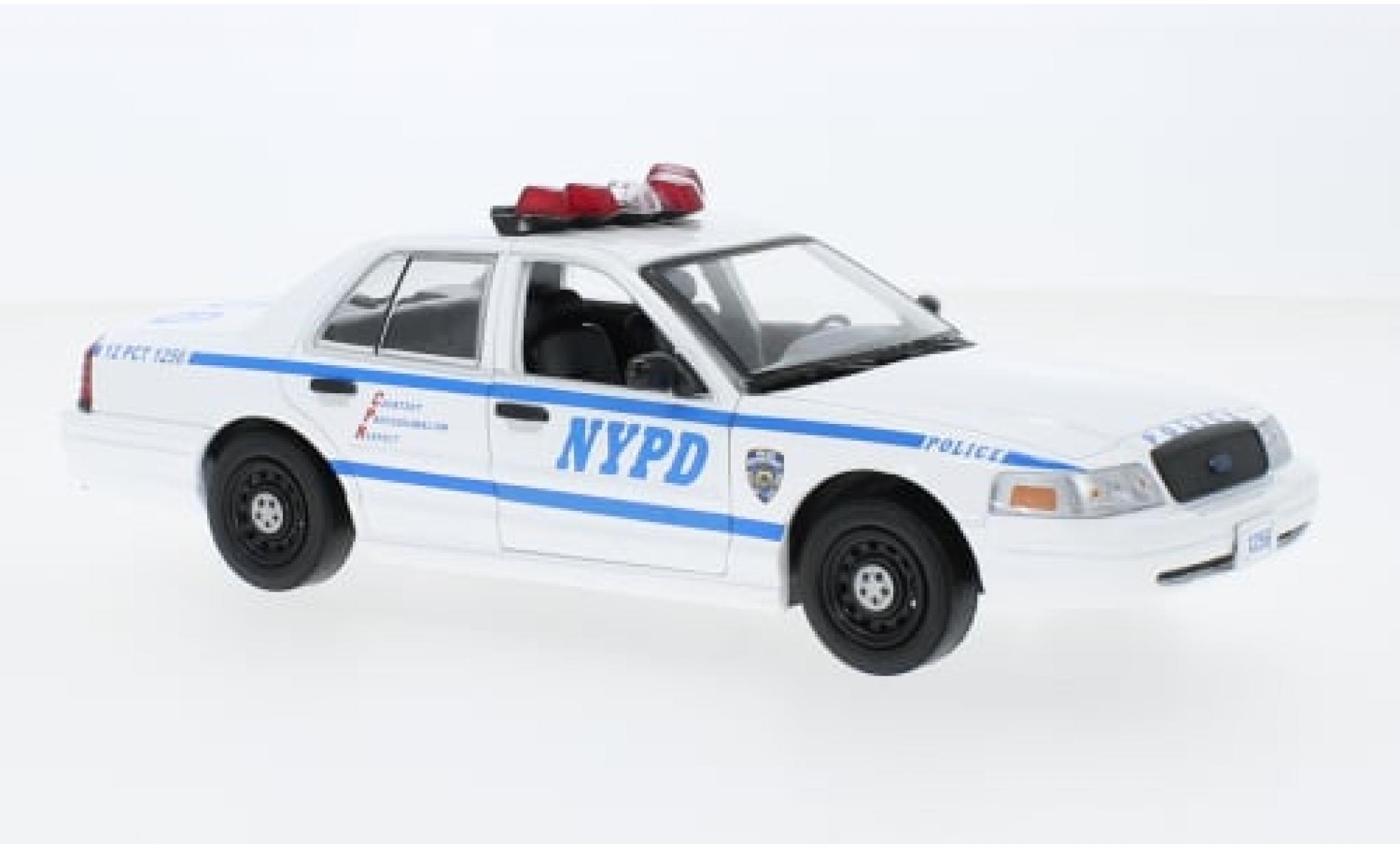 Ford Crown 1/24 Greenlight Victoria Police Interceptor Quantico 2003 1:24 modellino in miniatura