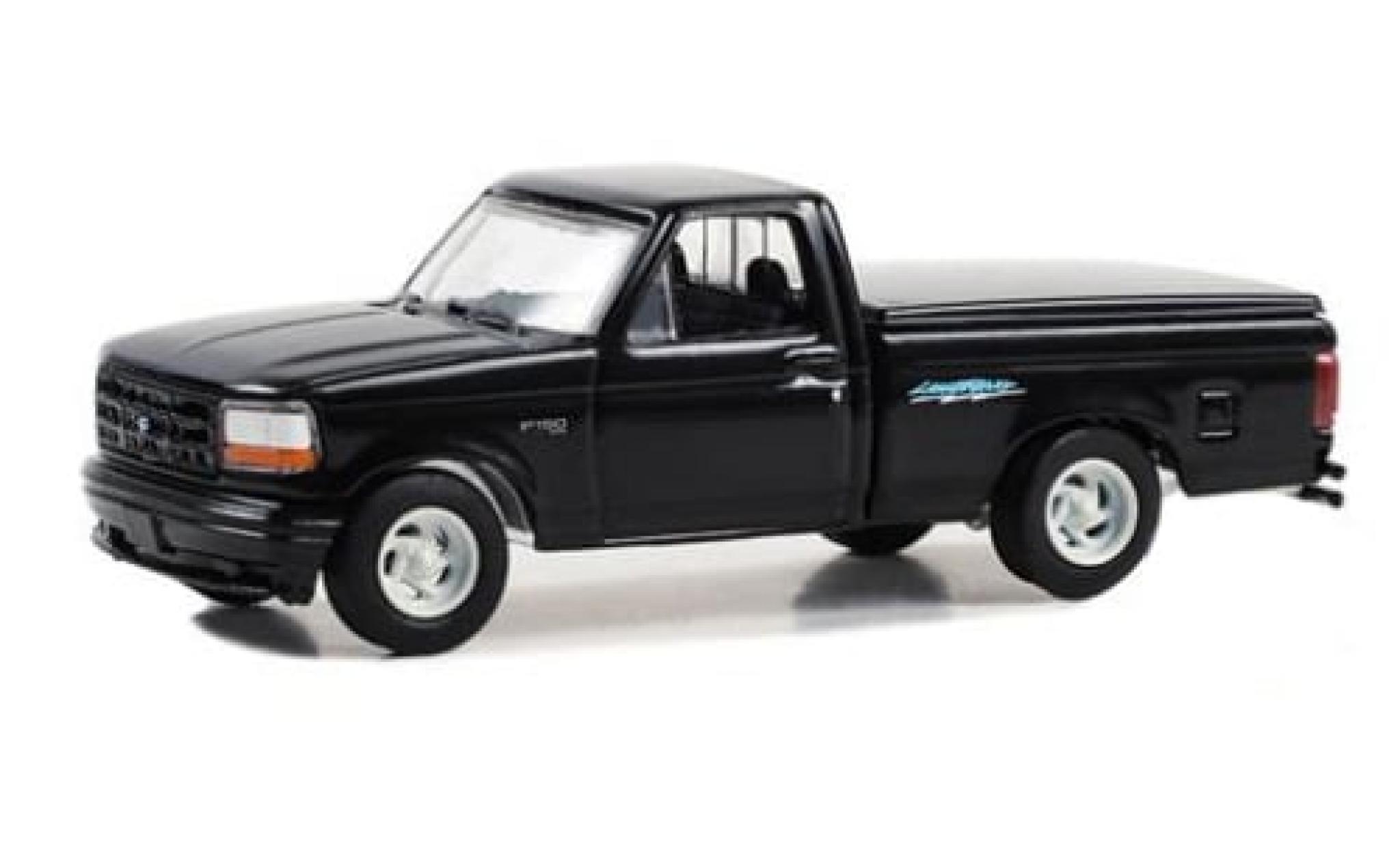 Ford F-1 1/64 Greenlight 50 SVT Lightning schwarz 1994 1:64 modellino in miniatura