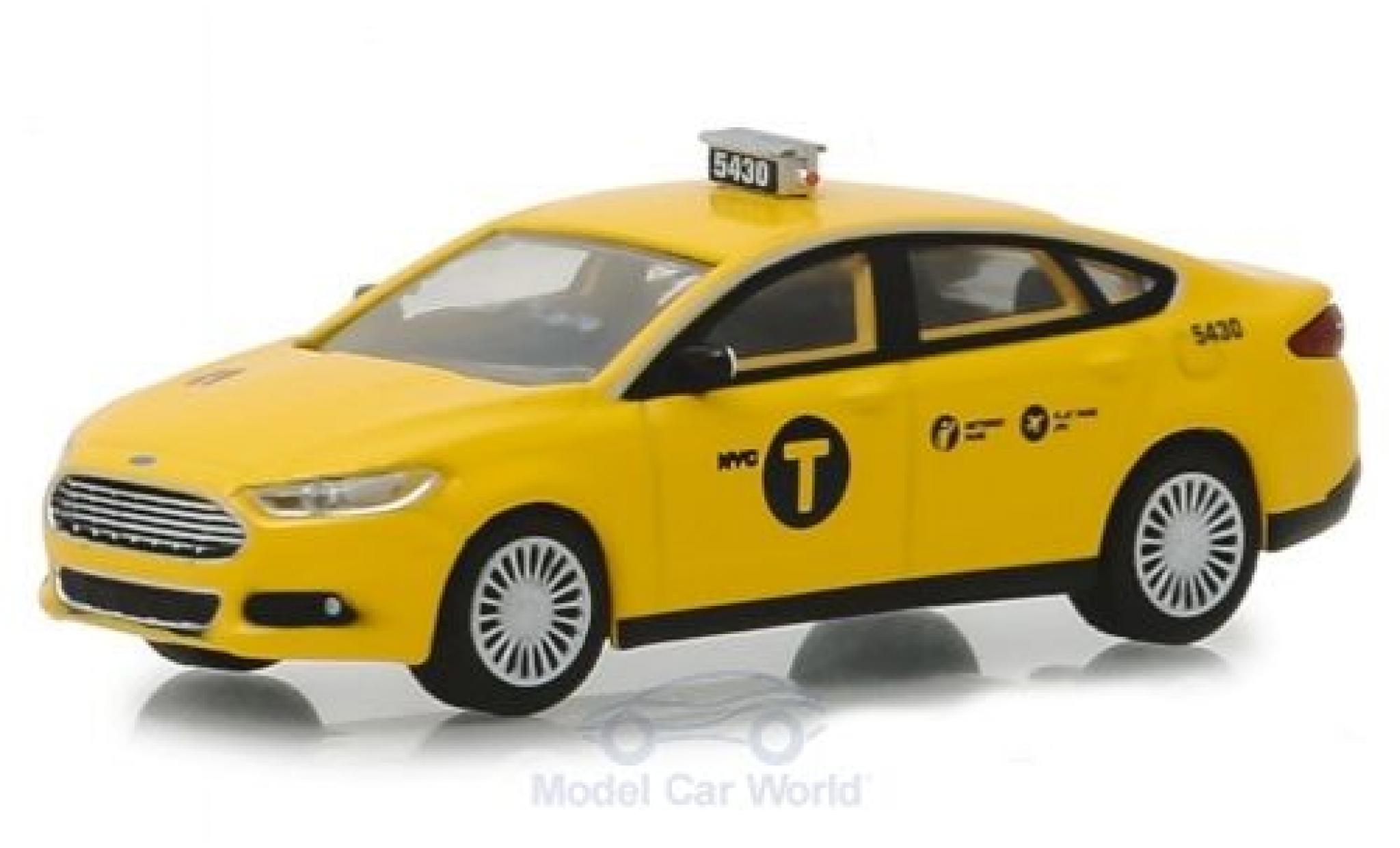 Ford Fusion 1/64 Greenlight New York Taxi 2013 modellino in miniatura
