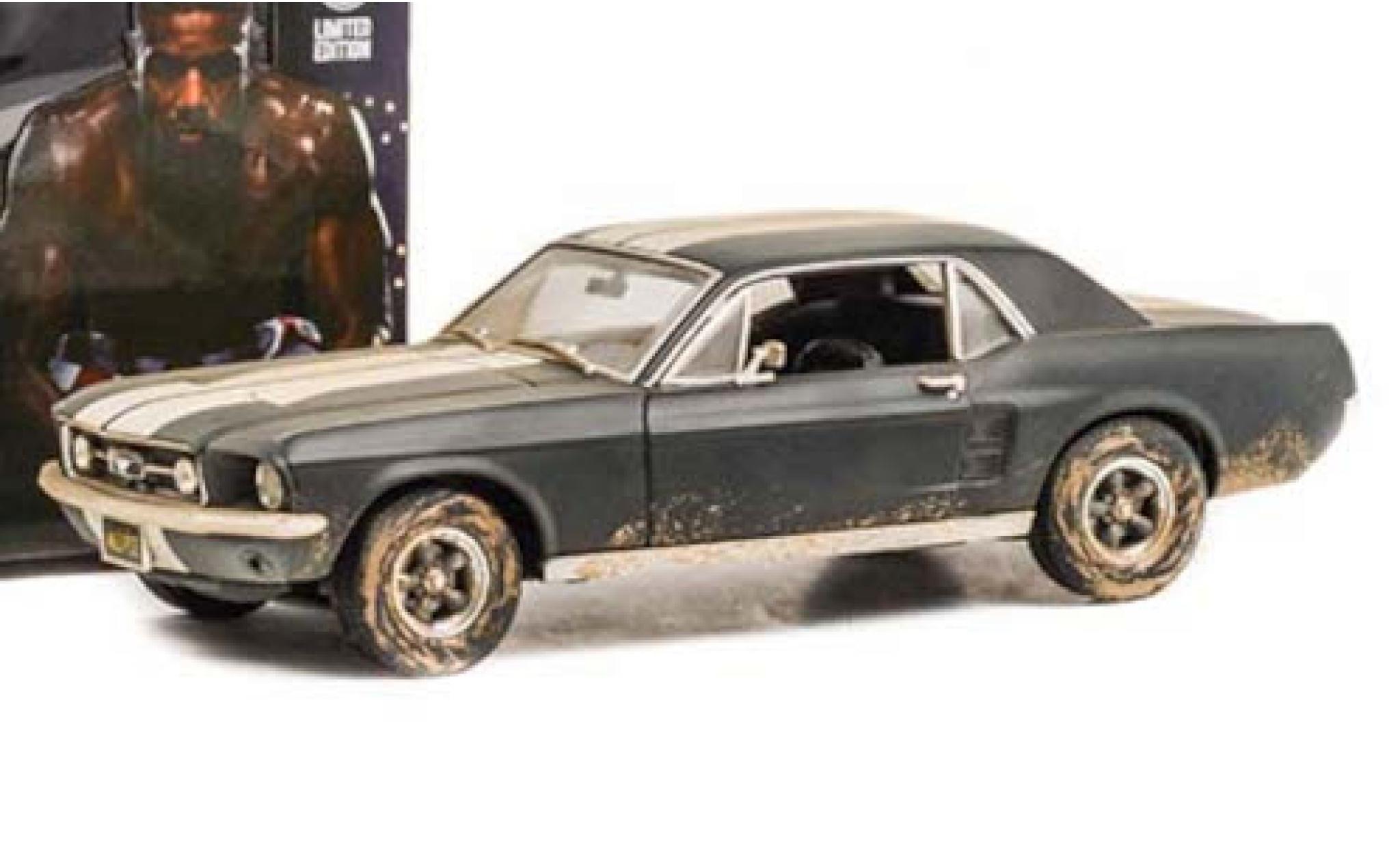 Ford Mustang 1/43 Greenlight blu/bianco Creed II 1967 verschmutzt modellino in miniatura