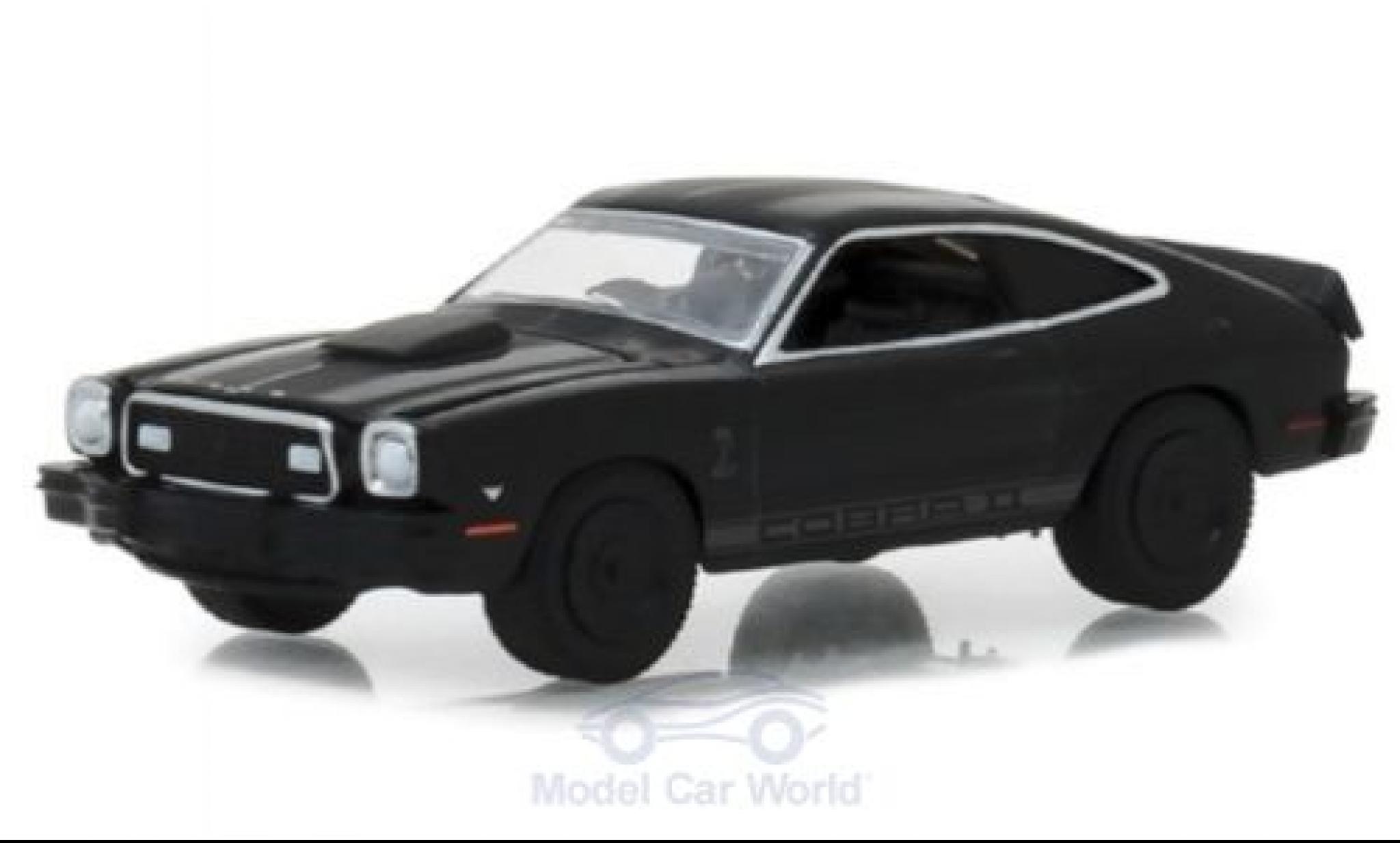 Ford Mustang 1/64 Greenlight II Cobra II nero 1976 modellino in miniatura