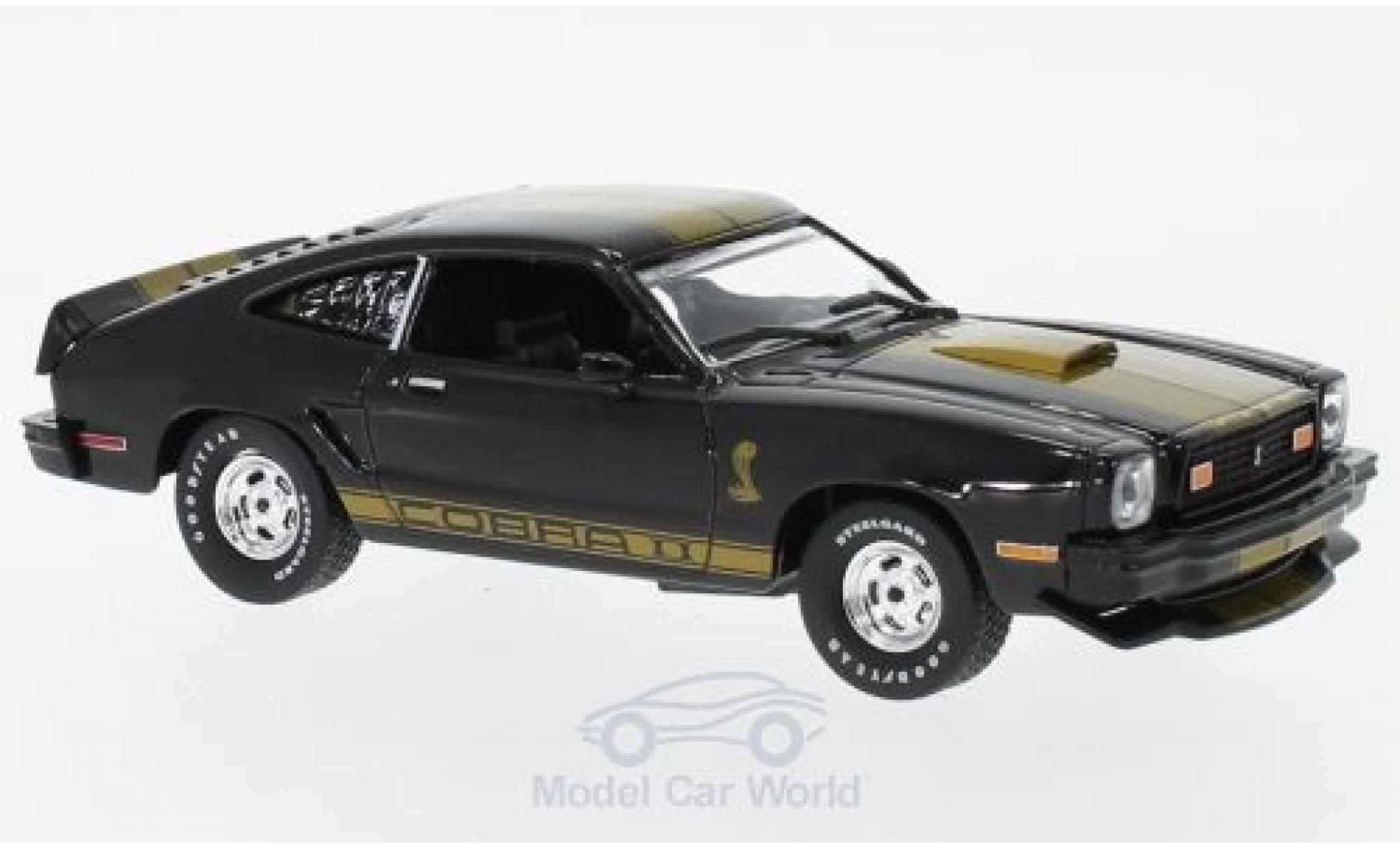 Ford Mustang 1/43 Greenlight II Cobra II nero/gold 1977 modellino in miniatura