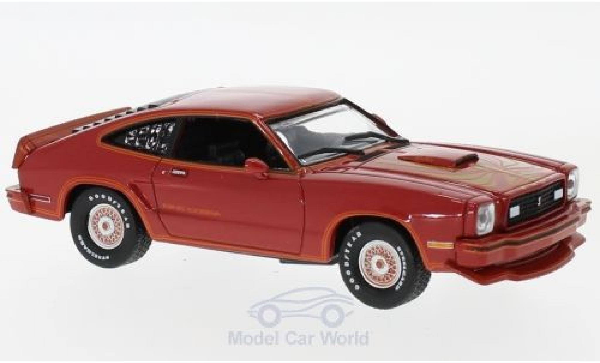 Ford Mustang 1/43 Greenlight II King Cobra rosso/gold 1978 modellino in miniatura