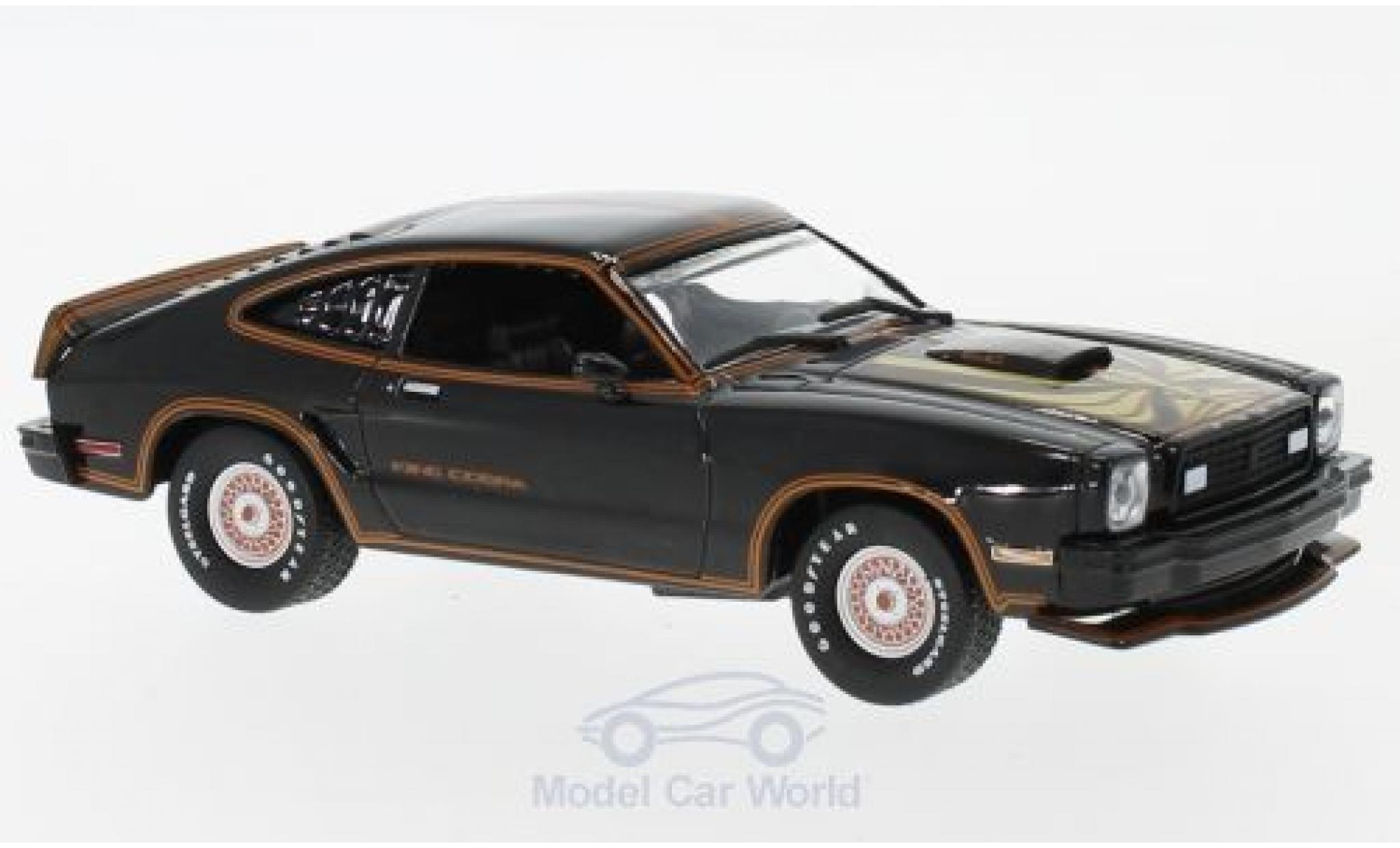 Ford Mustang 1/43 Greenlight II King Cobra nero/gold 1978 modellino in miniatura