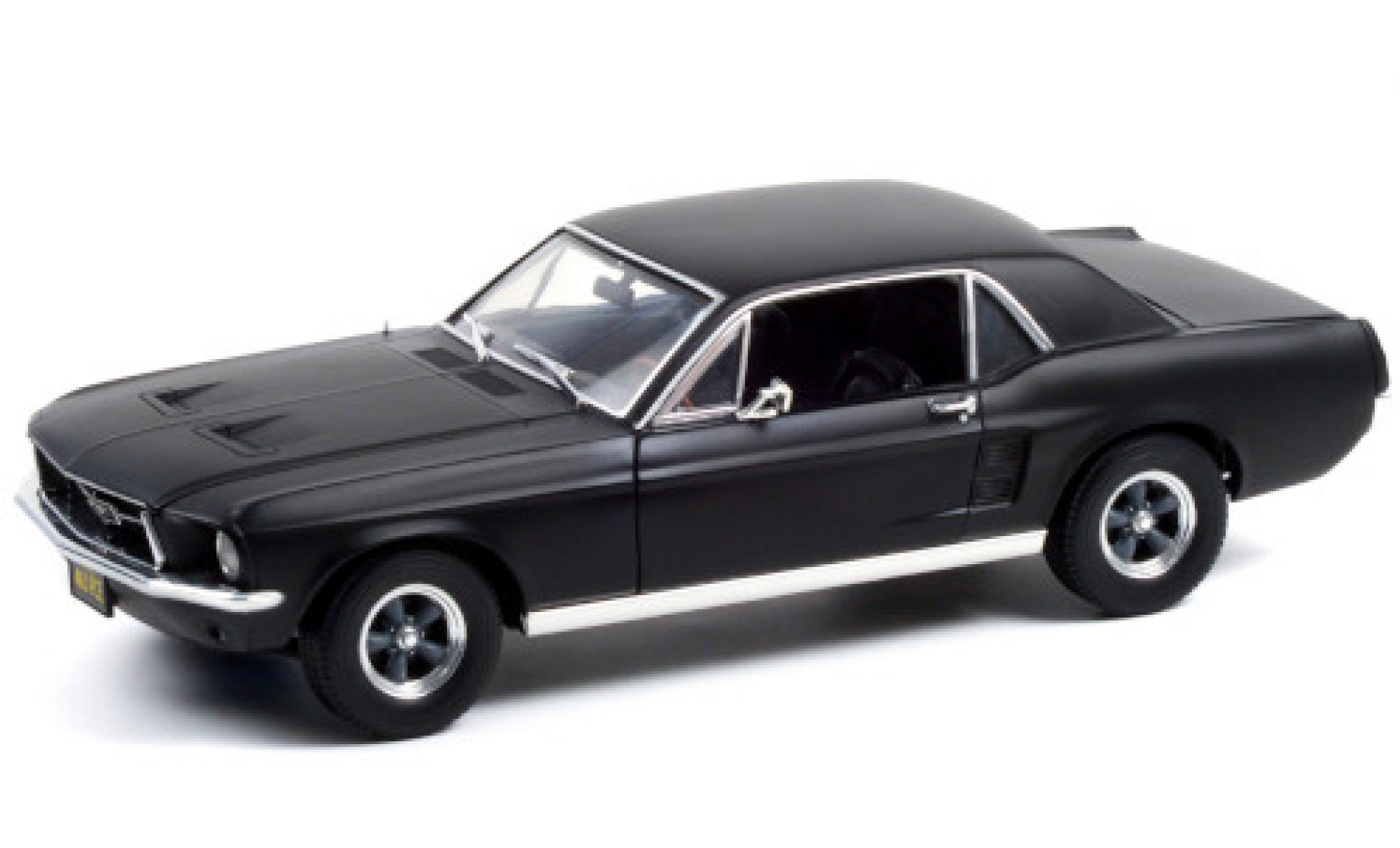 Ford Mustang 1/18 Greenlight matt-nero 1967 Creed modellino in miniatura