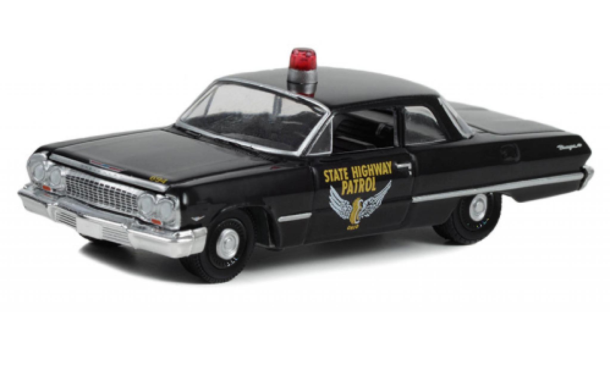 Chevrolet Biscayne 1/64 Greenlight Ohio State Highway Patrol 1963 modellino in miniatura