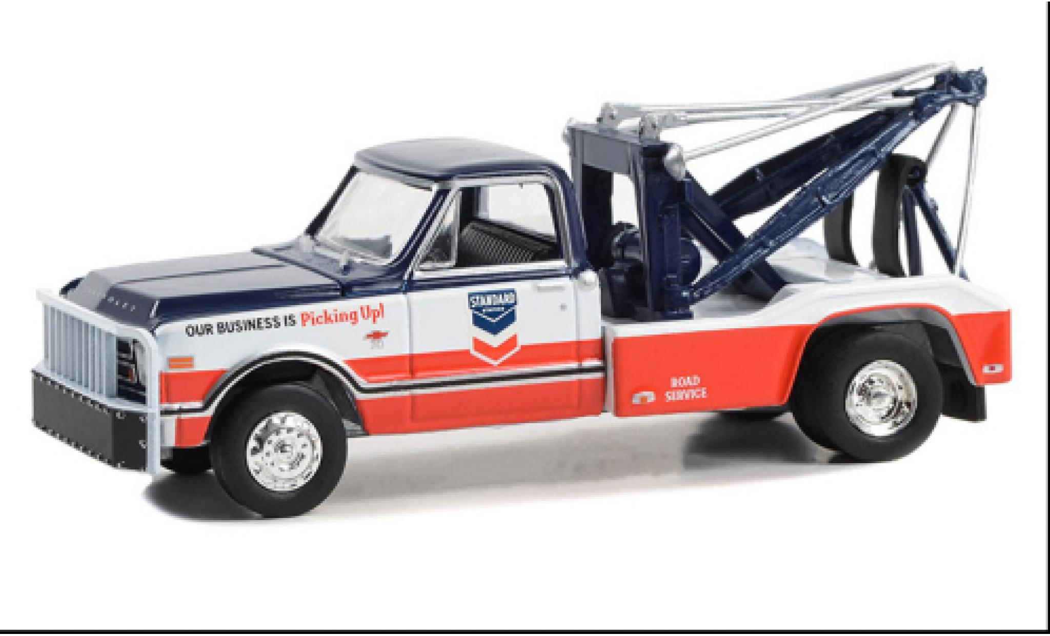 Chevrolet C-30 1/64 Greenlight Dually Wrecker Standard huile 1968 modellino in miniatura