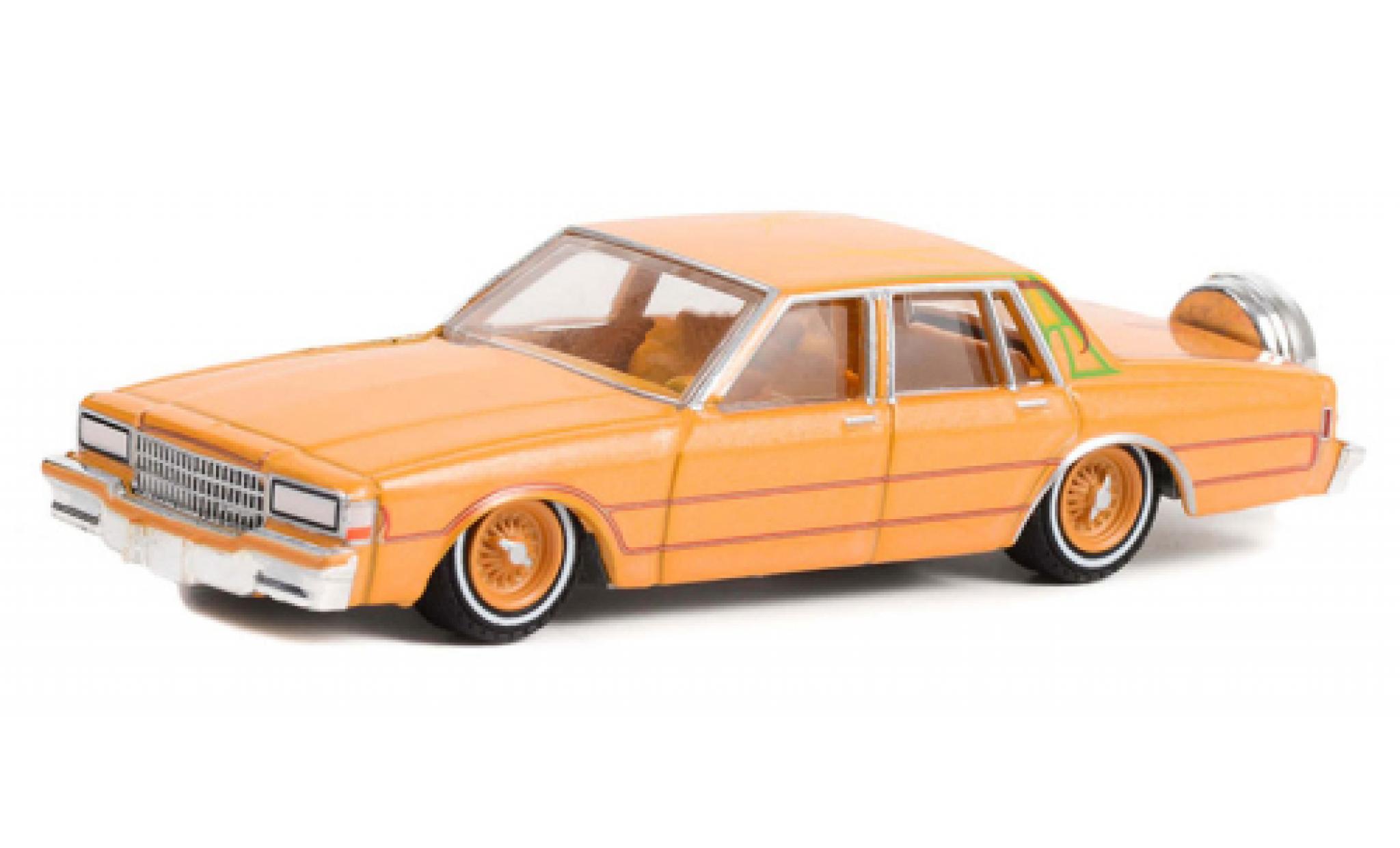 Chevrolet Caprice Classic 1/64 Greenlight orange/Dekor 1990 modellino in miniatura