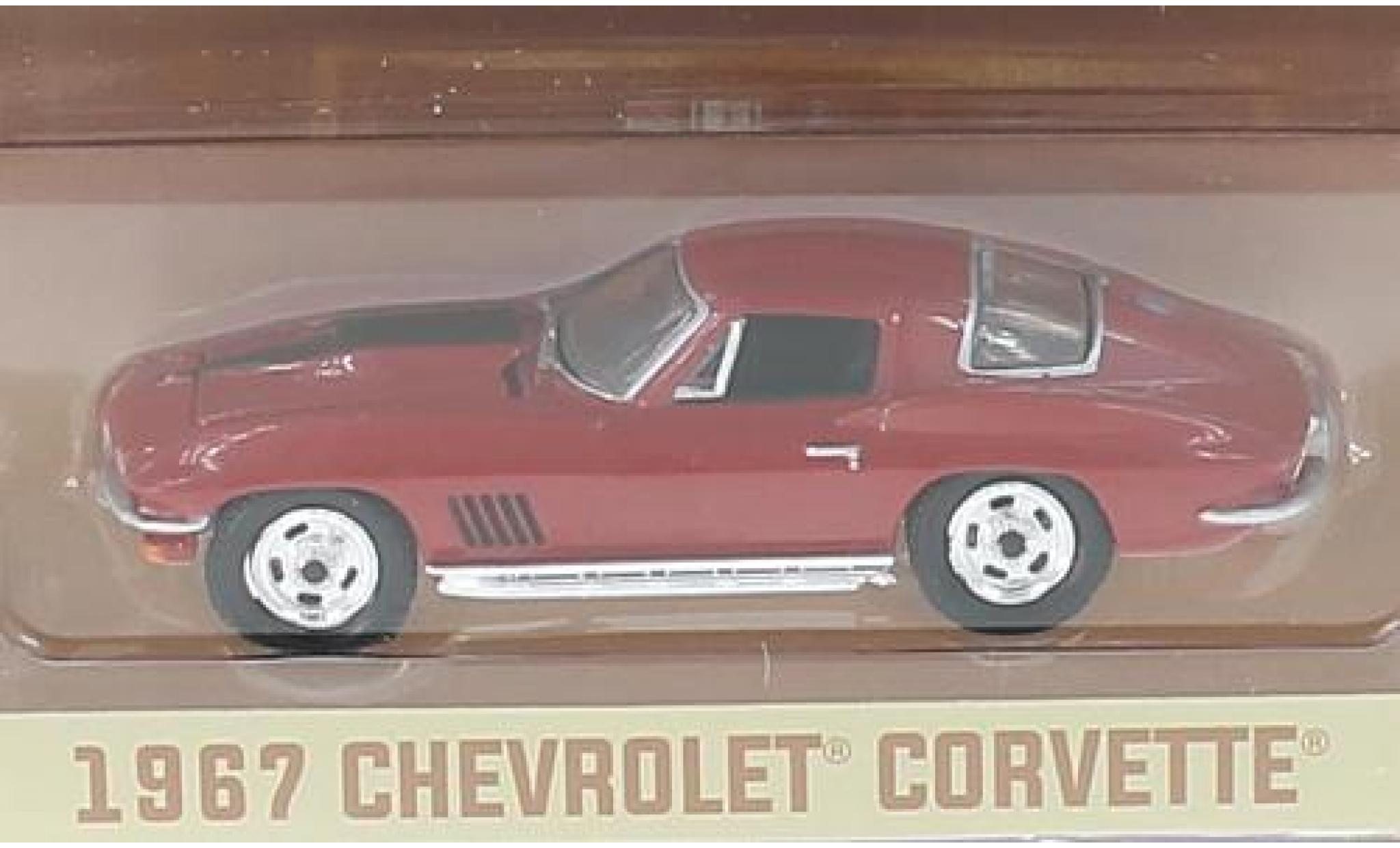 Chevrolet Corvette 1/64 Greenlight rosso 1967 modellino in miniatura